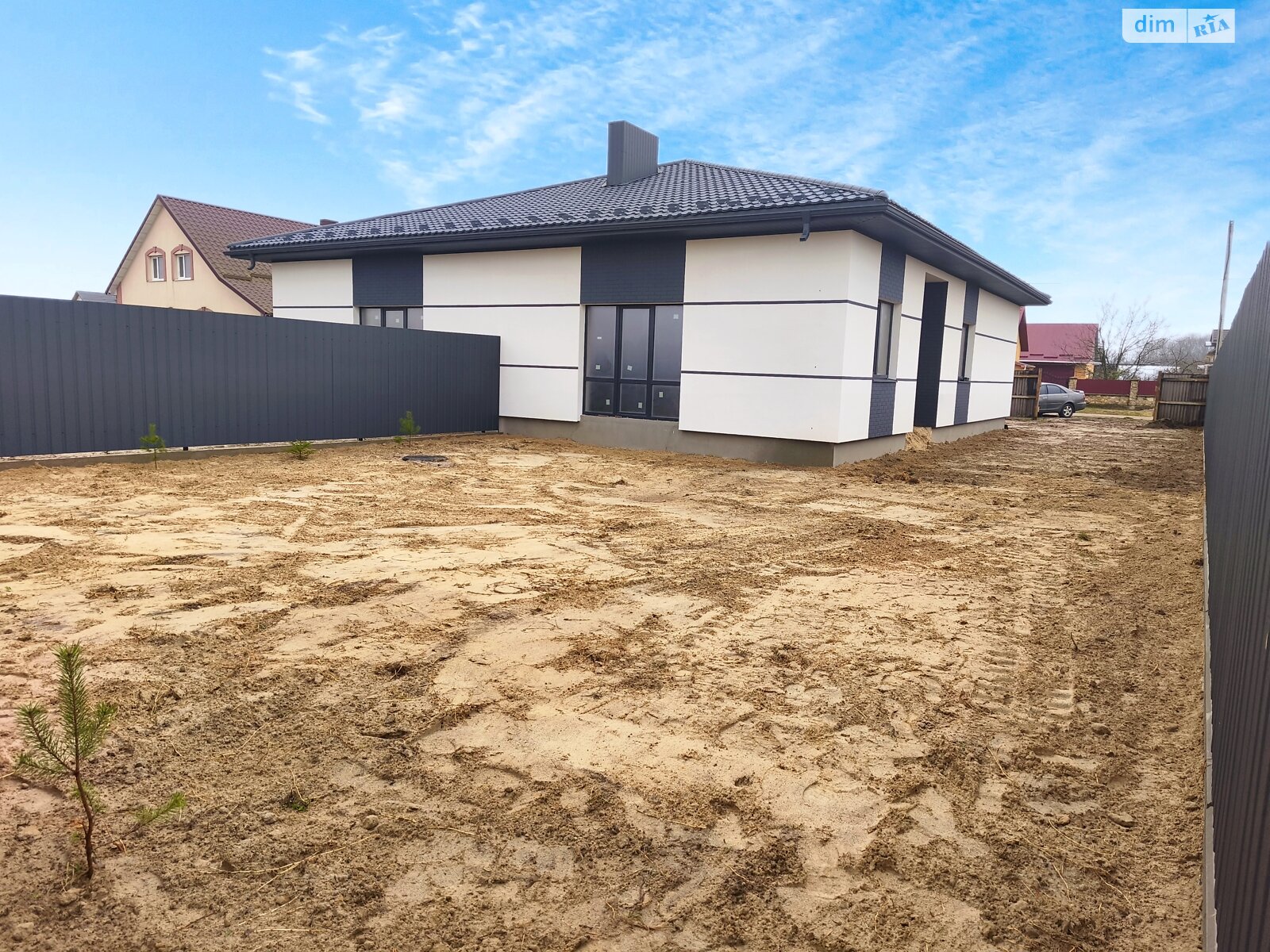 одноэтажный дуплекс, 92.5 кв. м, кирпич. Продажа в Александрии фото 1