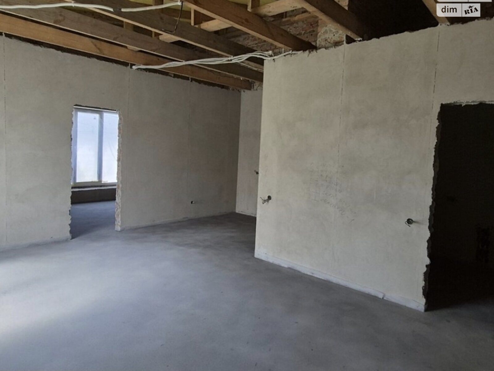 одноэтажный дуплекс, 75.2 кв. м, кирпич. Продажа в Бармаках фото 1