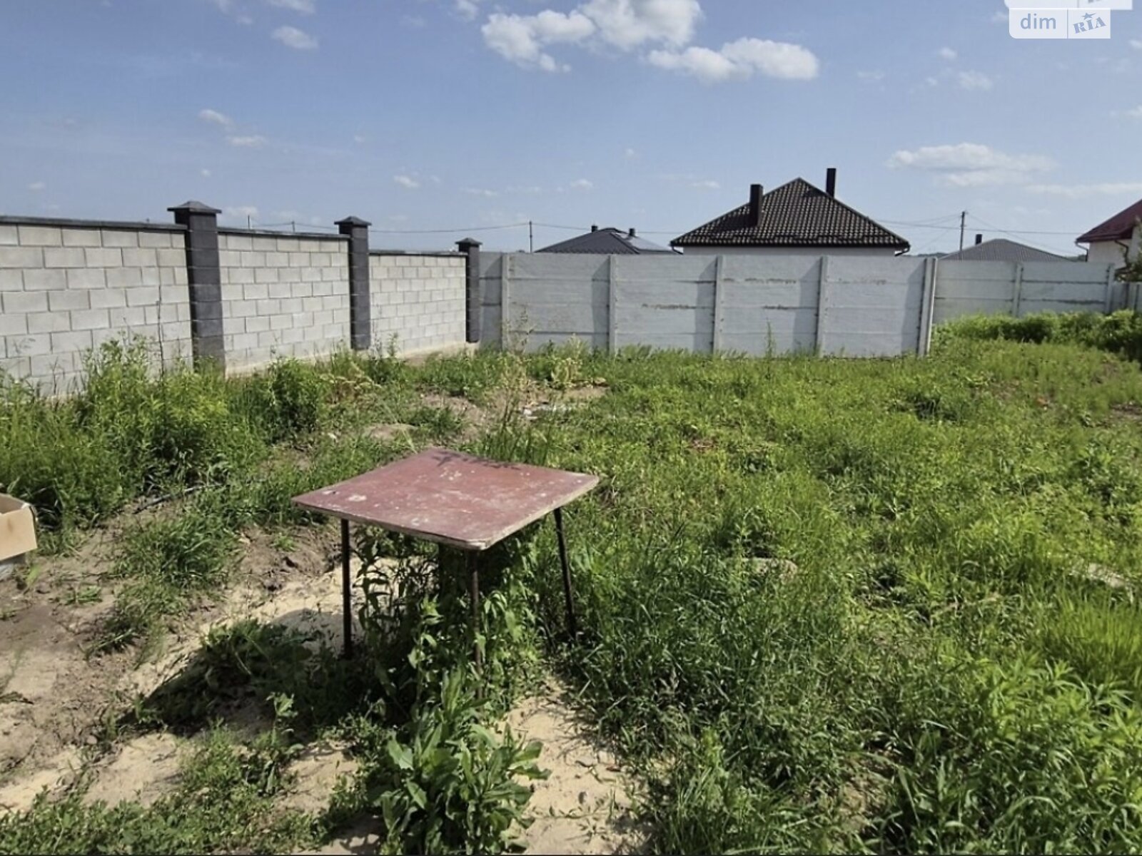 одноэтажный дуплекс, 75.2 кв. м, кирпич. Продажа в Бармаках фото 1