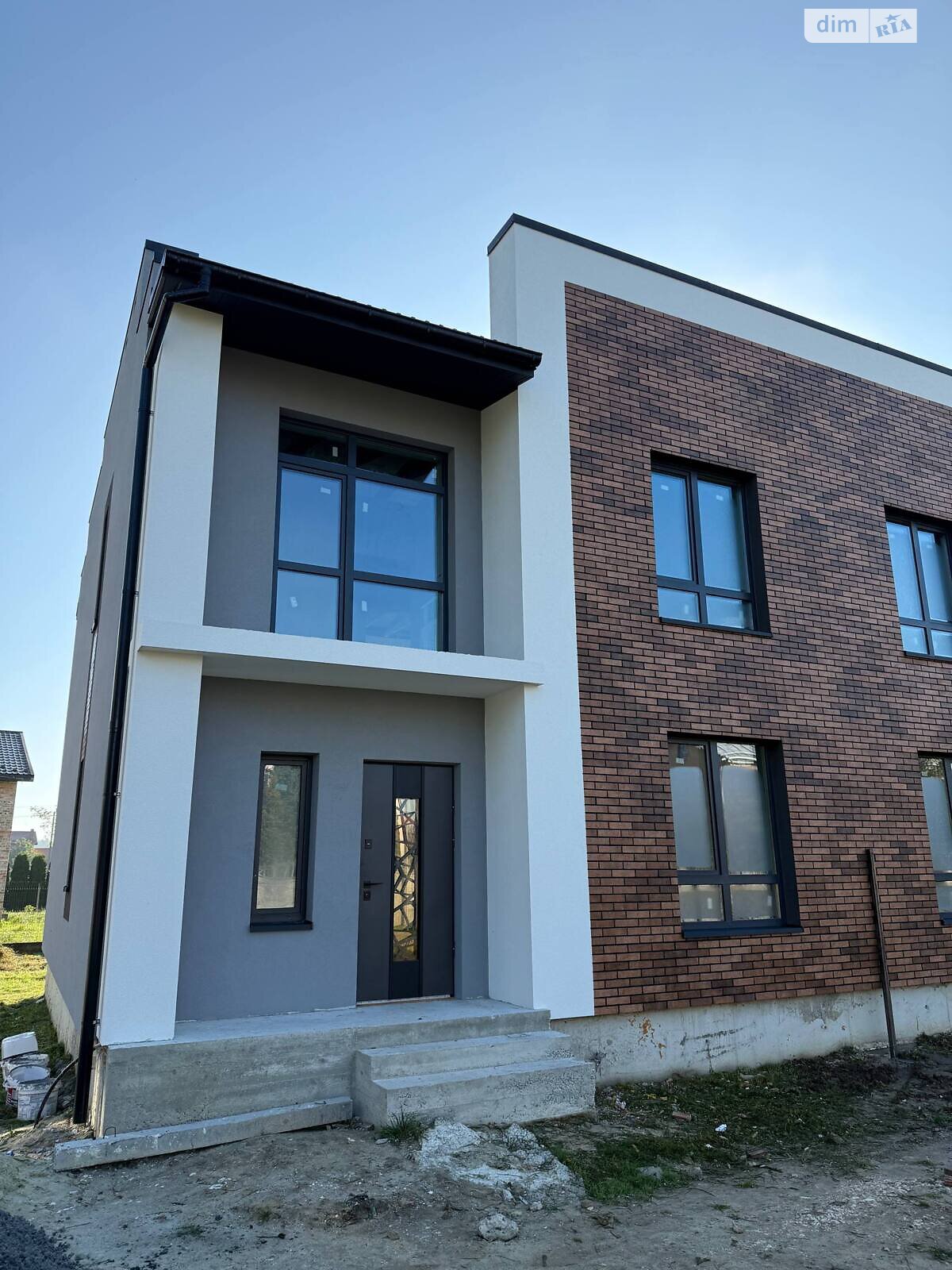 двухэтажный дуплекс, 120 кв. м, кирпич. Продажа в Бартатовом фото 1 двухэтажный дуплекс, 120 кв. м, кирпич. Продажа в Бартатовом фото 1