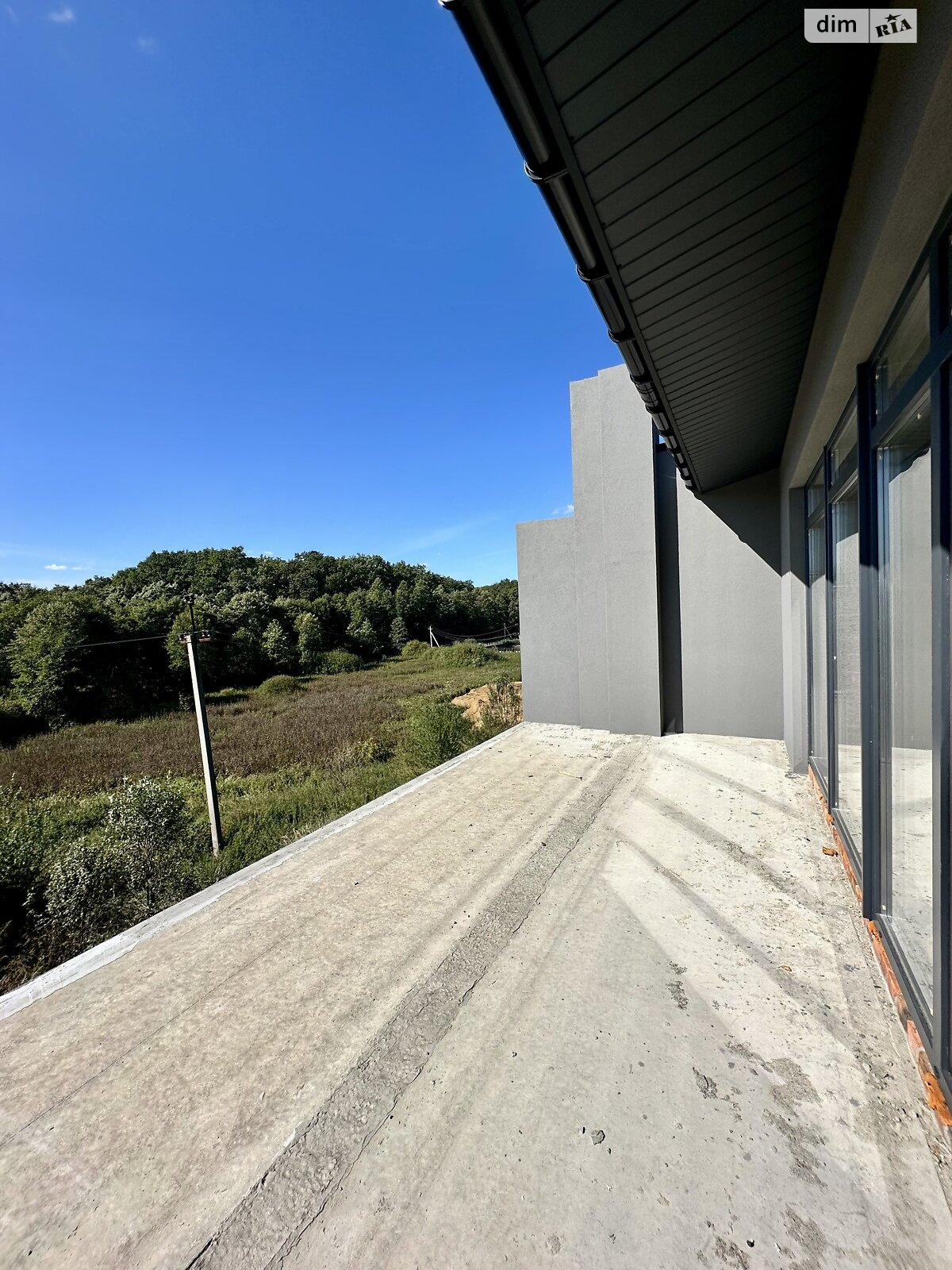 двоповерховий дуплекс, 203 кв. м, кирпич. Продаж у Басівці фото 1 двоповерховий дуплекс, 203 кв. м, кирпич. Продаж у Басівці фото 1