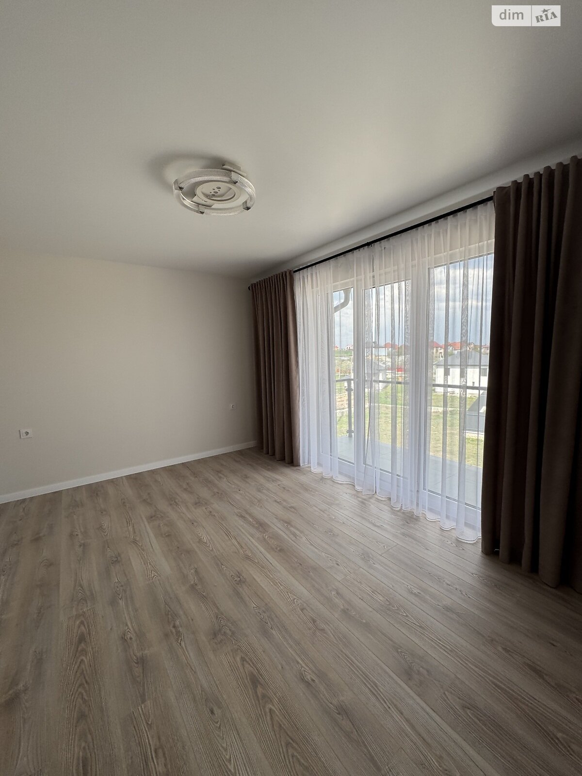 двухэтажный дуплекс, 145 кв. м, кирпич. Продажа в Байковцах фото 1 двухэтажный дуплекс, 145 кв. м, кирпич. Продажа в Байковцах фото 1