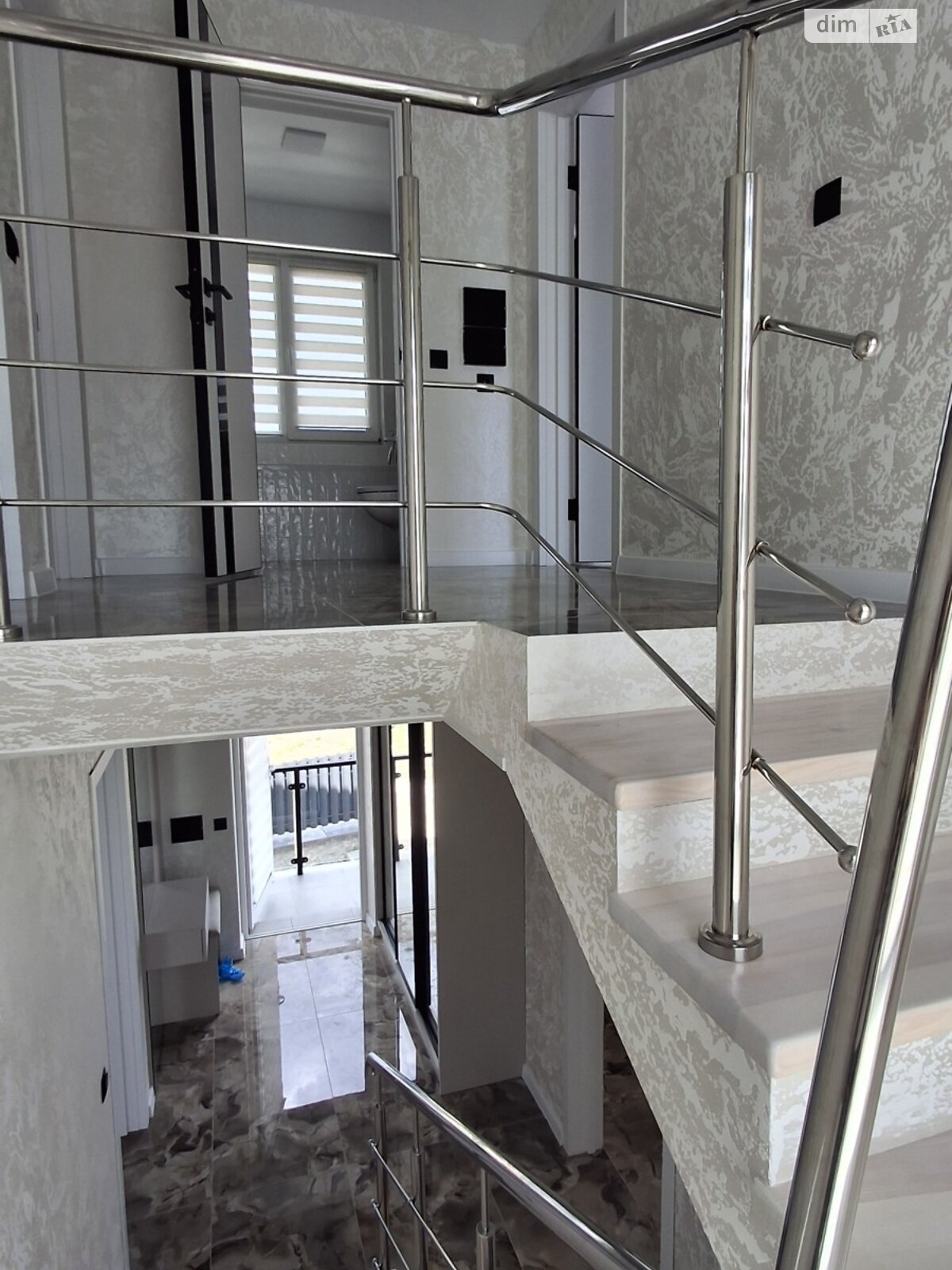 двухэтажный дуплекс, 145 кв. м, кирпич. Продажа в Байковцах фото 1 двухэтажный дуплекс, 145 кв. м, кирпич. Продажа в Байковцах фото 1