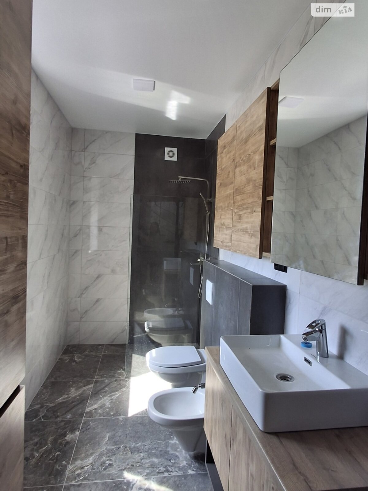 двоповерховий дуплекс, 125 кв. м, цегла. Продаж у Байківці фото 1 двоповерховий дуплекс, 125 кв. м, цегла. Продаж у Байківці фото 1