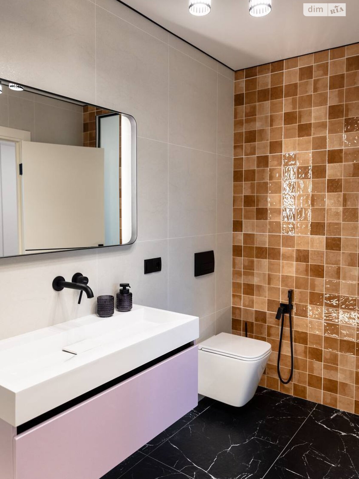 двоповерховий дуплекс, 115 кв. м, цегла. Продаж в Байківці фото 1 двоповерховий дуплекс, 115 кв. м, цегла. Продаж в Байківці фото 1