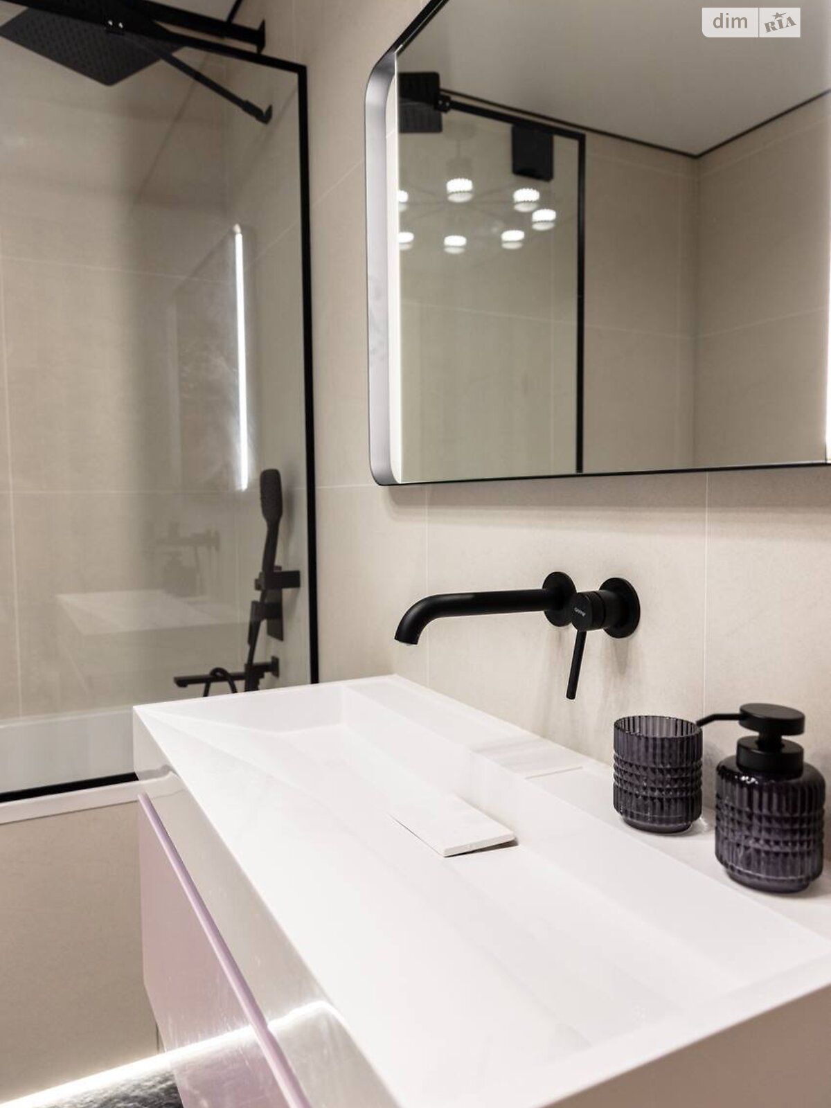 двоповерховий дуплекс, 115 кв. м, цегла. Продаж в Байківці фото 1 двоповерховий дуплекс, 115 кв. м, цегла. Продаж в Байківці фото 1