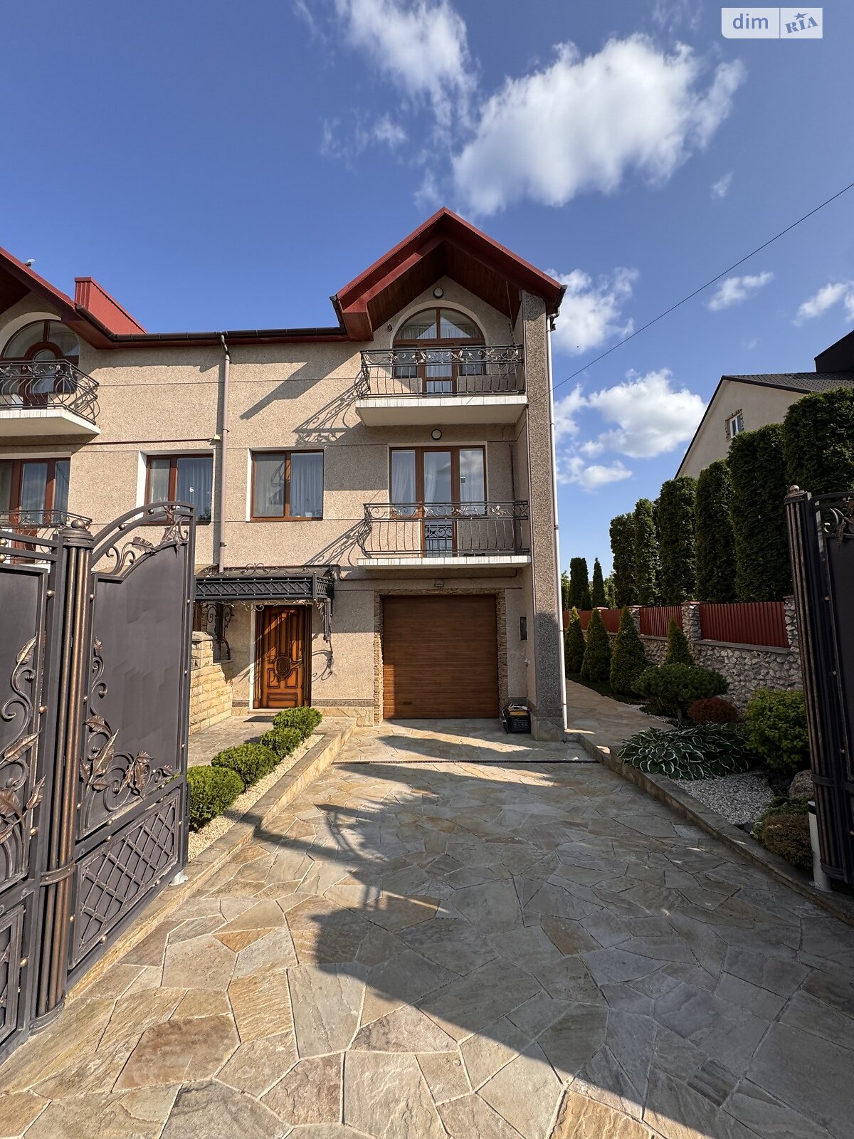 двухэтажный дуплекс, 221.5 кв. м, кирпич. Продажа в Байковцах фото 1 двухэтажный дуплекс, 221.5 кв. м, кирпич. Продажа в Байковцах фото 1