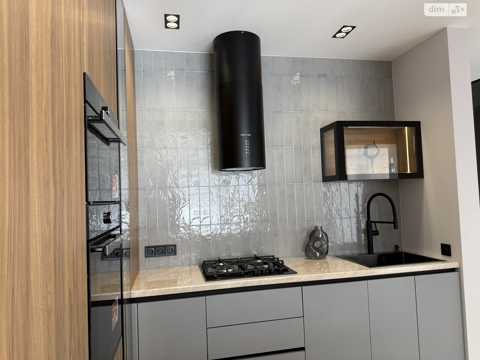 двоповерховий дуплекс, 110 кв. м, цегла. Продаж у Байківці фото 1 двоповерховий дуплекс, 110 кв. м, цегла. Продаж у Байківці фото 1