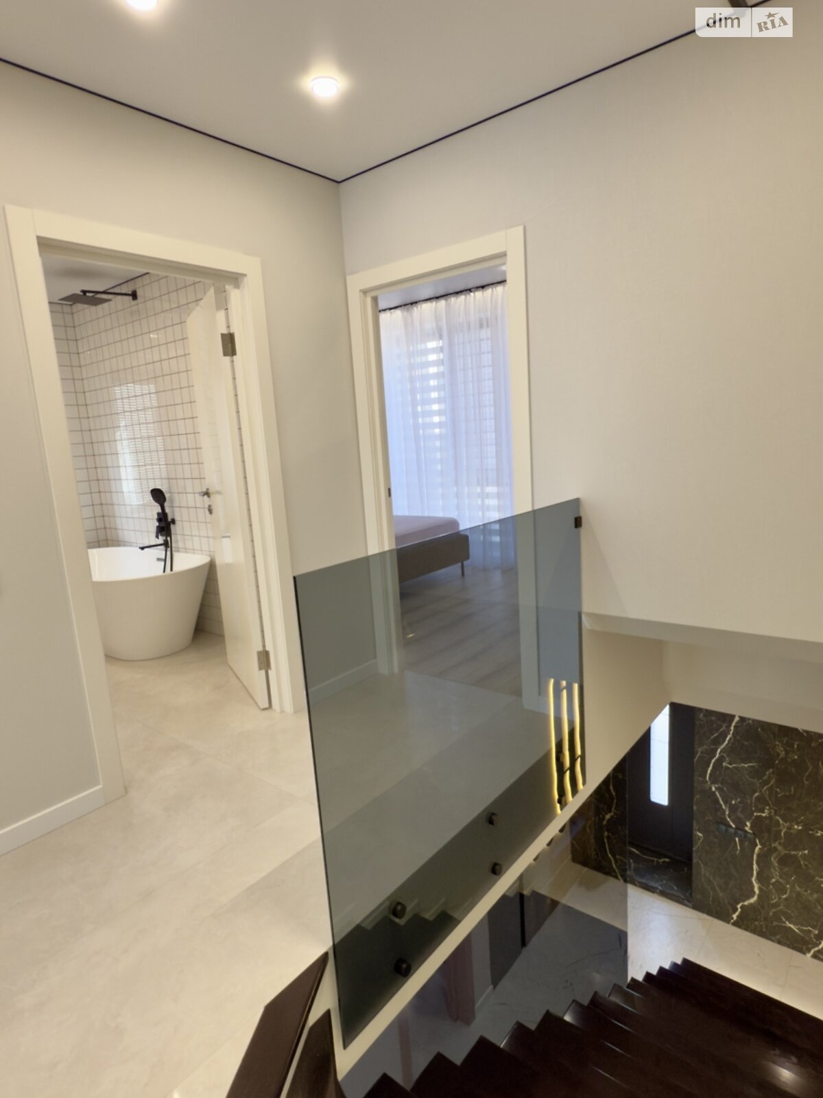 двоповерховий дуплекс, 114 кв. м, цегла. Продаж у Байківці фото 1 двоповерховий дуплекс, 114 кв. м, цегла. Продаж у Байківці фото 1