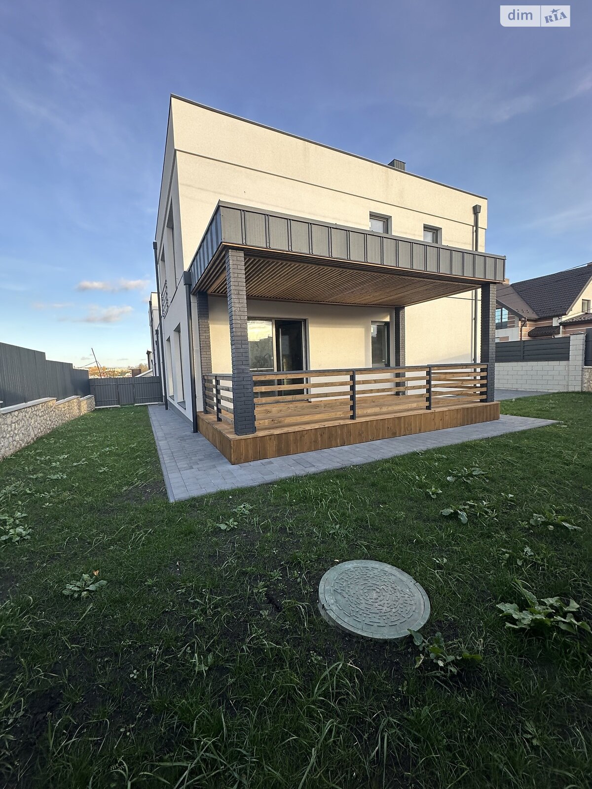 двухэтажный дуплекс, 120 кв. м, кирпич. Продажа в Байковцах фото 1 двухэтажный дуплекс, 120 кв. м, кирпич. Продажа в Байковцах фото 1