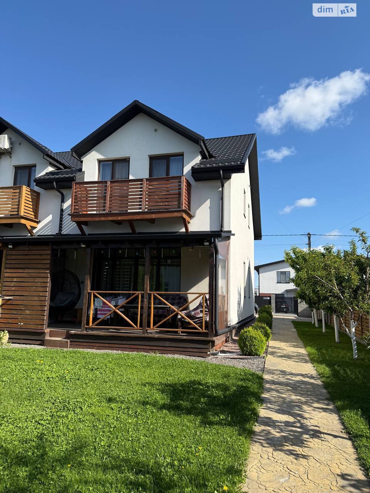 двухэтажный дуплекс, 115 кв. м, газобетон. Продажа в Белой Кринице фото 1 двухэтажный дуплекс, 115 кв. м, газобетон. Продажа в Белой Кринице фото 1