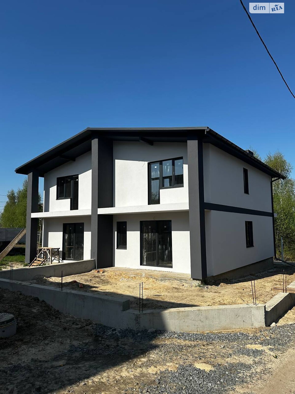 двоповерховий дуплекс, 108 кв. м, цегла. Продаж у Білій Криниці фото 1 двоповерховий дуплекс, 108 кв. м, цегла. Продаж у Білій Криниці фото 1