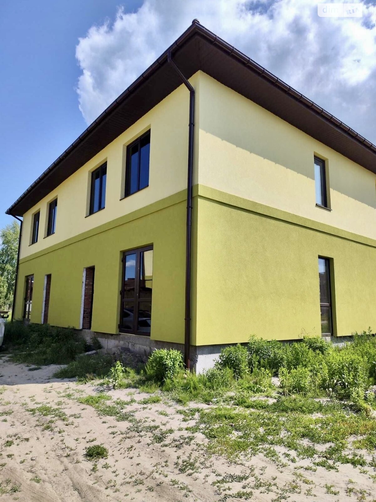 двухэтажный дуплекс, 127 кв. м, кирпич. Продажа в Белой Кринице фото 1 двухэтажный дуплекс, 127 кв. м, кирпич. Продажа в Белой Кринице фото 1