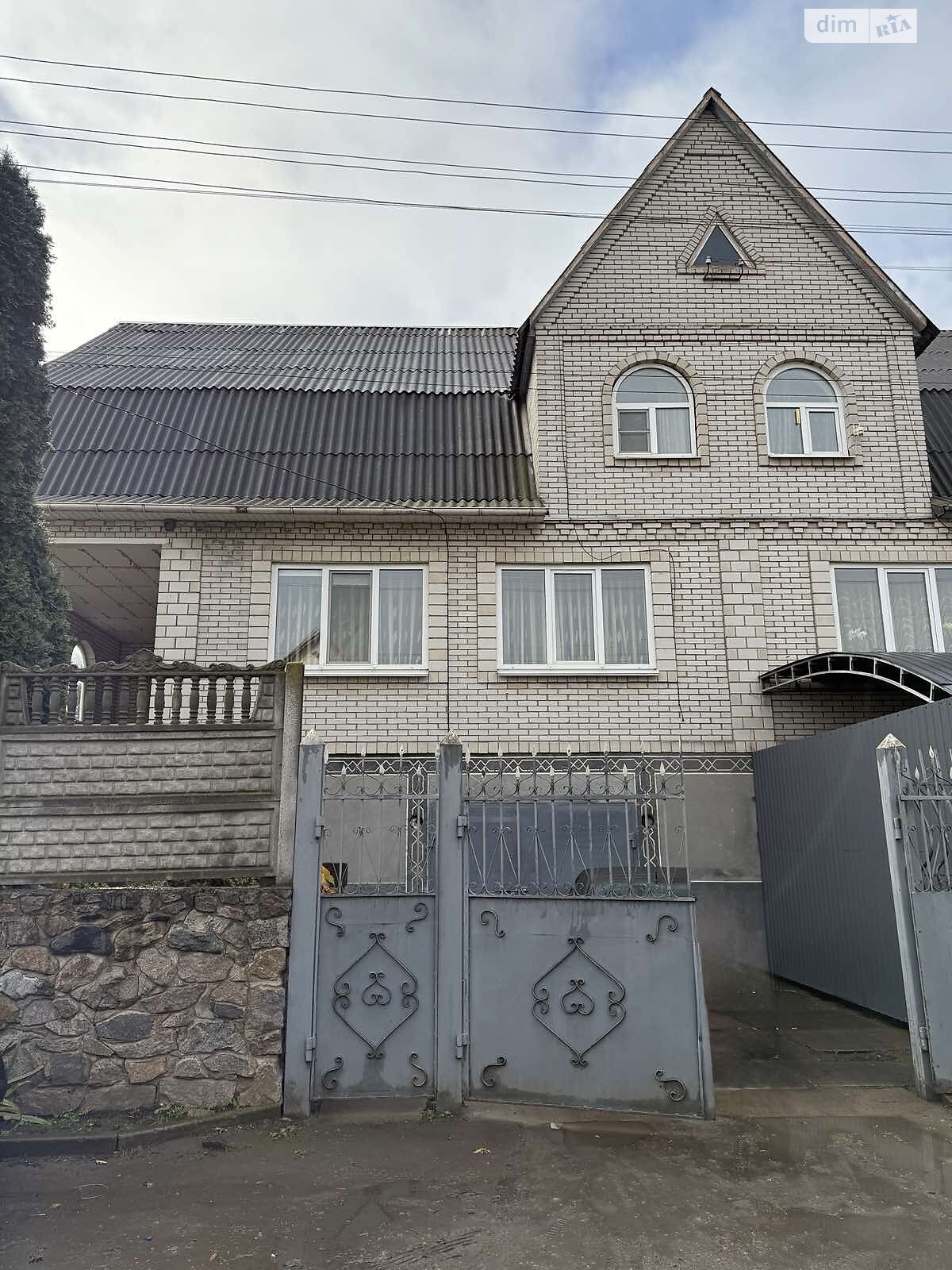 двоповерховий дуплекс, 273.5 кв. м, цегла. Продаж у Білій Церкві фото 1 двоповерховий дуплекс, 273.5 кв. м, цегла. Продаж у Білій Церкві фото 1