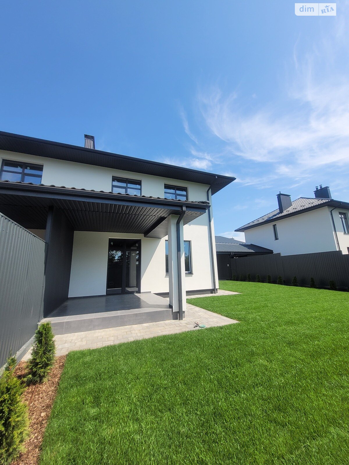 двоповерховий дуплекс, 123 кв. м, цегла. Продаж у Білогородці фото 1 двоповерховий дуплекс, 123 кв. м, цегла. Продаж у Білогородці фото 1