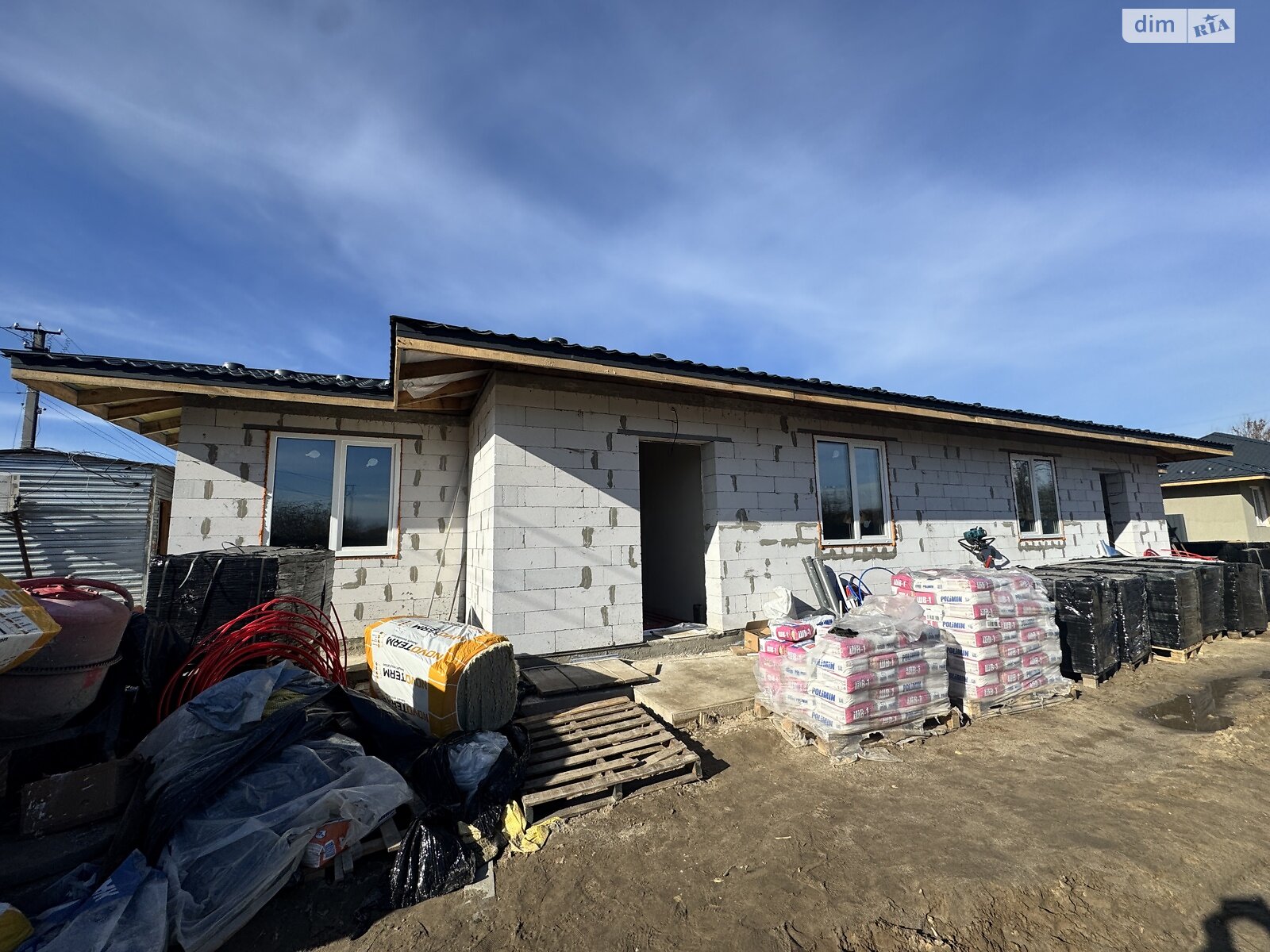 одноэтажный дуплекс, 81 кв. м, кирпич. Продажа в Белогородке фото 1 одноэтажный дуплекс, 81 кв. м, кирпич. Продажа в Белогородке фото 1