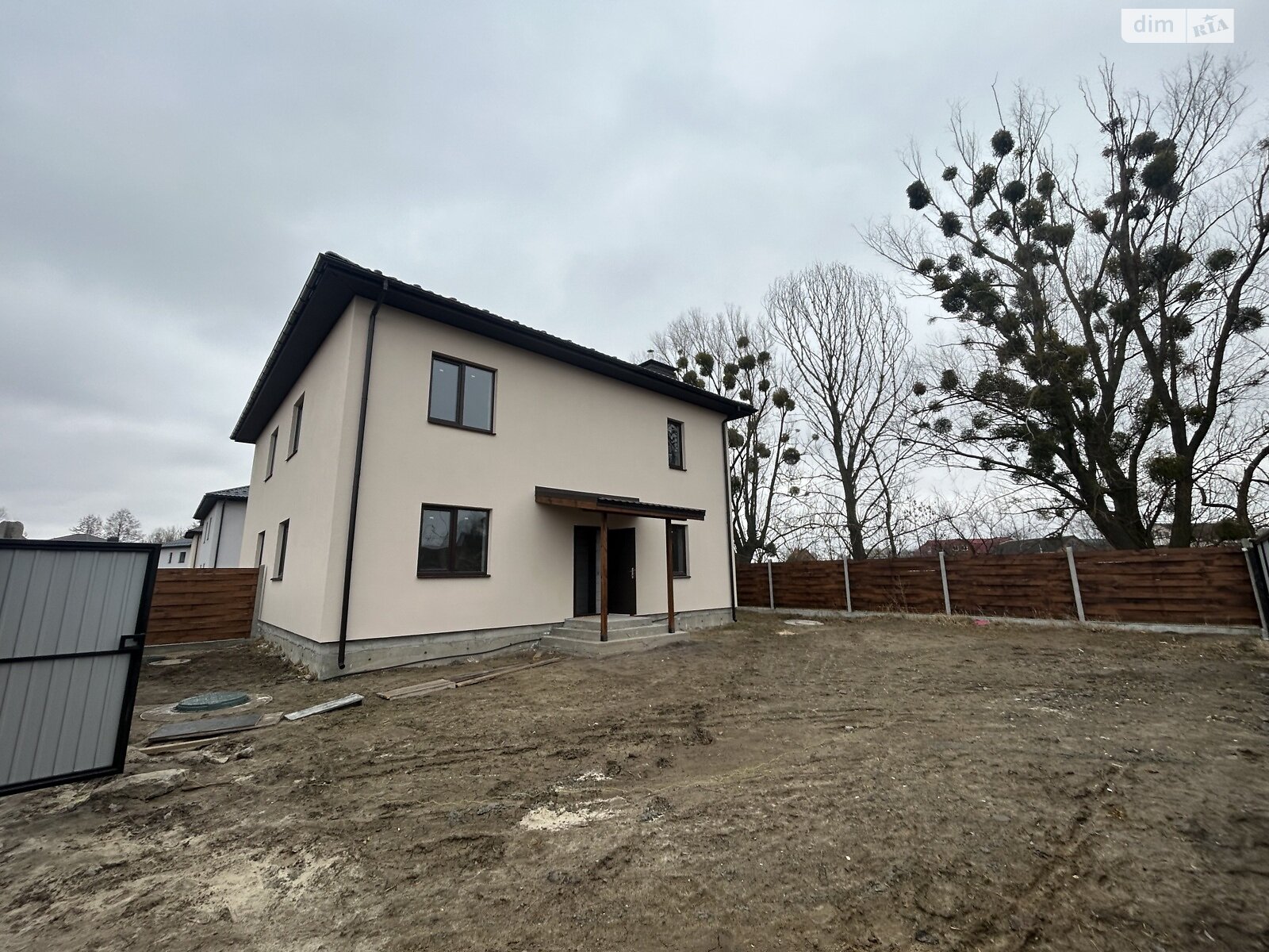 двоповерховий дуплекс, 1 кв. м, кирпич. Продаж у Білогородці фото 1 двоповерховий дуплекс, 1 кв. м, кирпич. Продаж у Білогородці фото 1