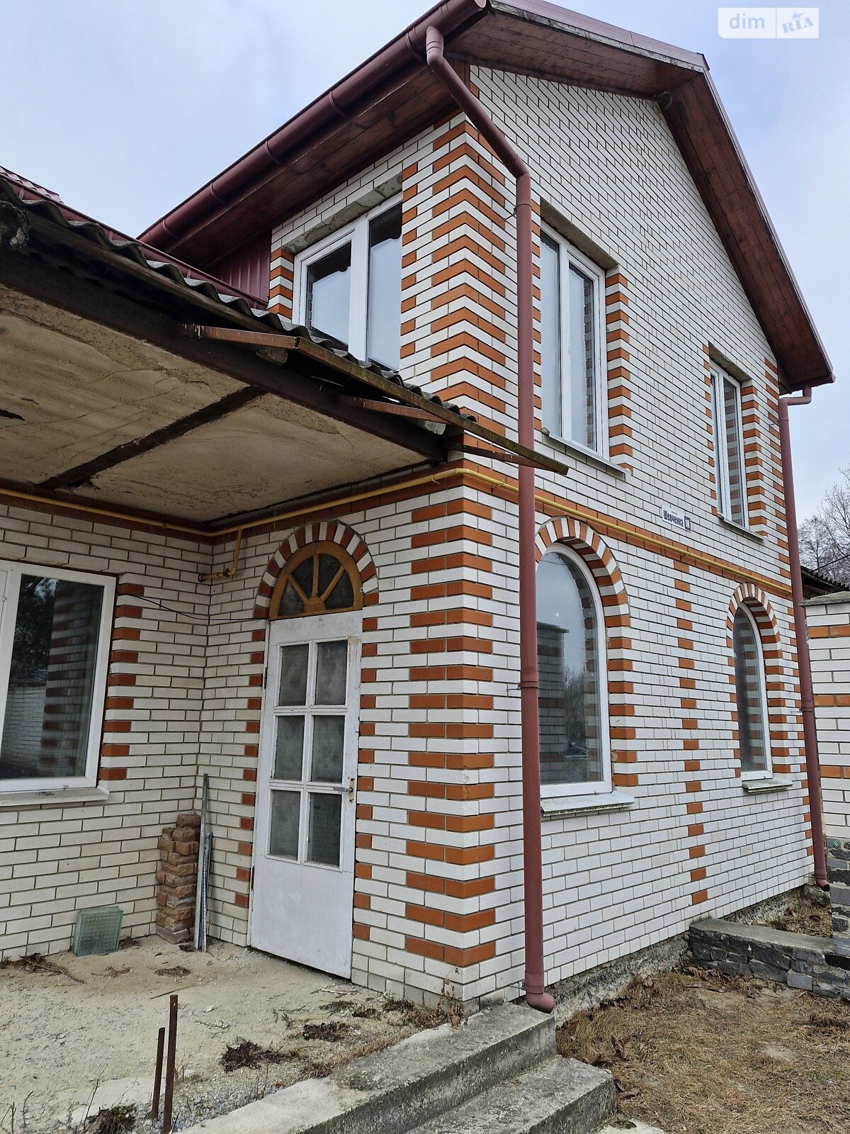 двухэтажный дуплекс, 183.9 кв. м, кирпич. Продажа в Березовке фото 1 двухэтажный дуплекс, 183.9 кв. м, кирпич. Продажа в Березовке фото 1