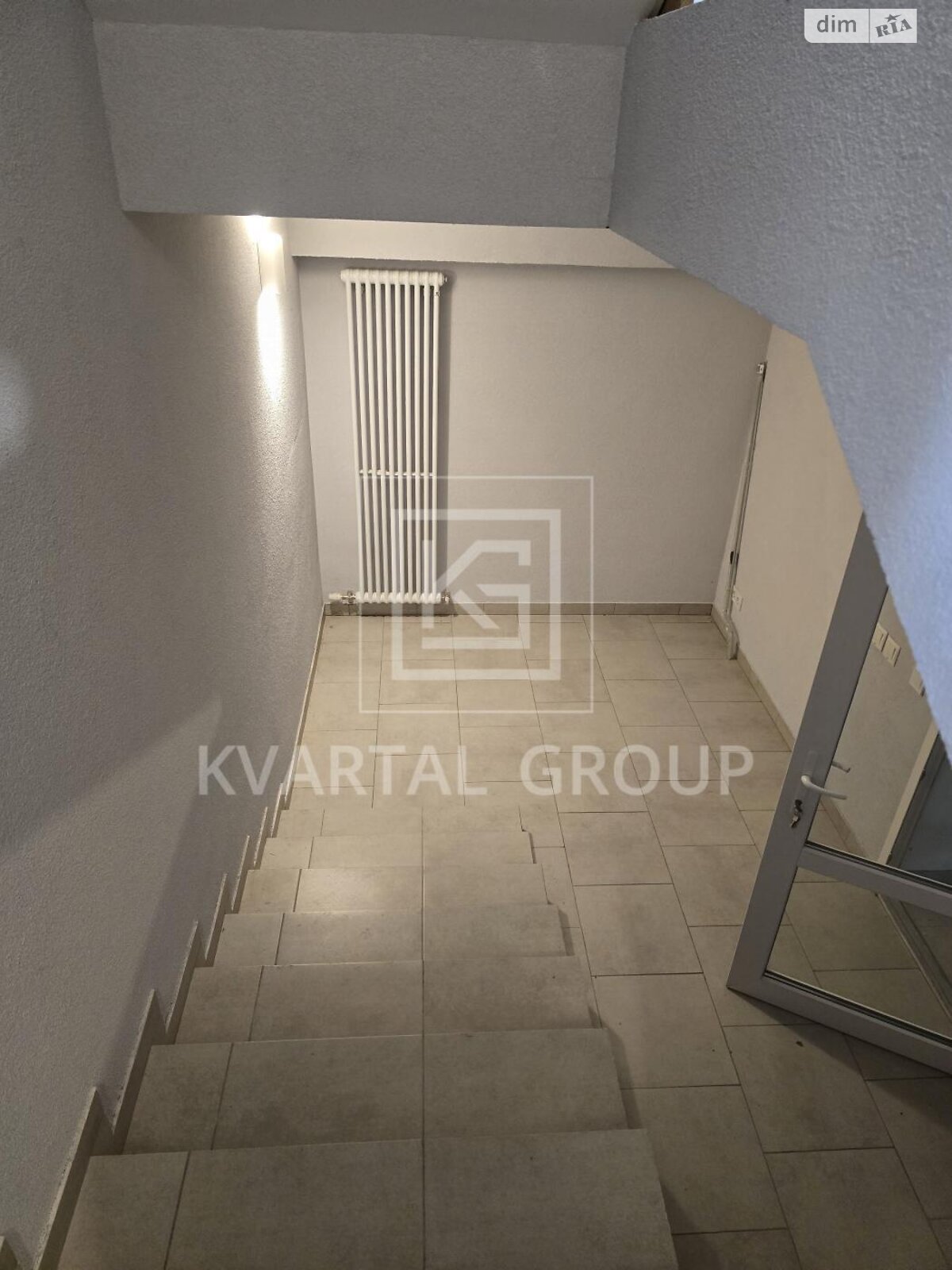 двухэтажный дуплекс, 219 кв. м, кирпич. Продажа в Берёзовке фото 1 двухэтажный дуплекс, 219 кв. м, кирпич. Продажа в Берёзовке фото 1