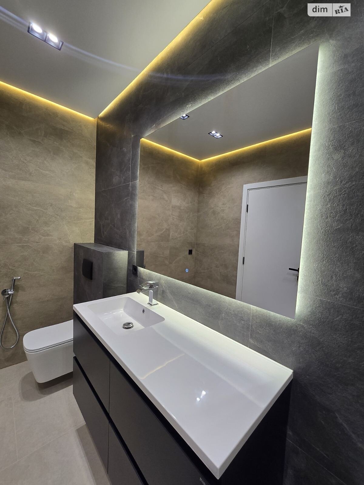 двухэтажный дуплекс, 120 кв. м, кирпич. Продажа в Бохониках фото 1