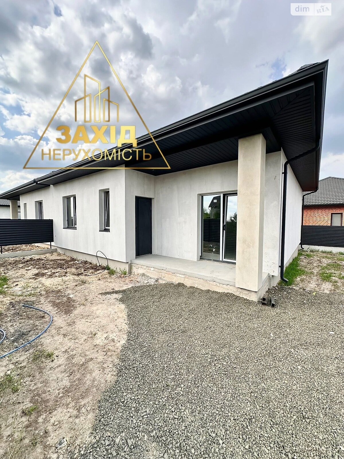 одноэтажный дуплекс, 80 кв. м, кирпич. Продажа в Боратине фото 1 одноэтажный дуплекс, 80 кв. м, кирпич. Продажа в Боратине фото 1