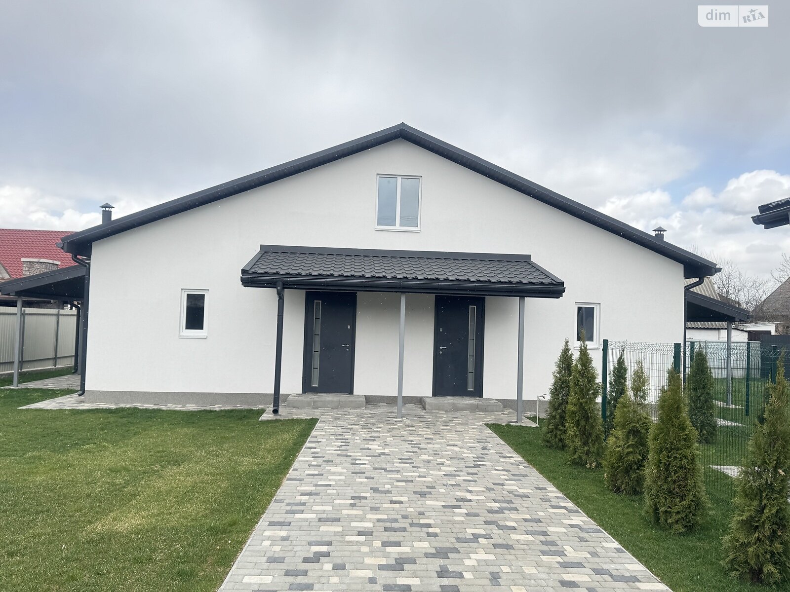 одноэтажный дуплекс, 60 кв. м, шлакоблок. Продажа в Борисполе фото 1 одноэтажный дуплекс, 60 кв. м, шлакоблок. Продажа в Борисполе фото 1