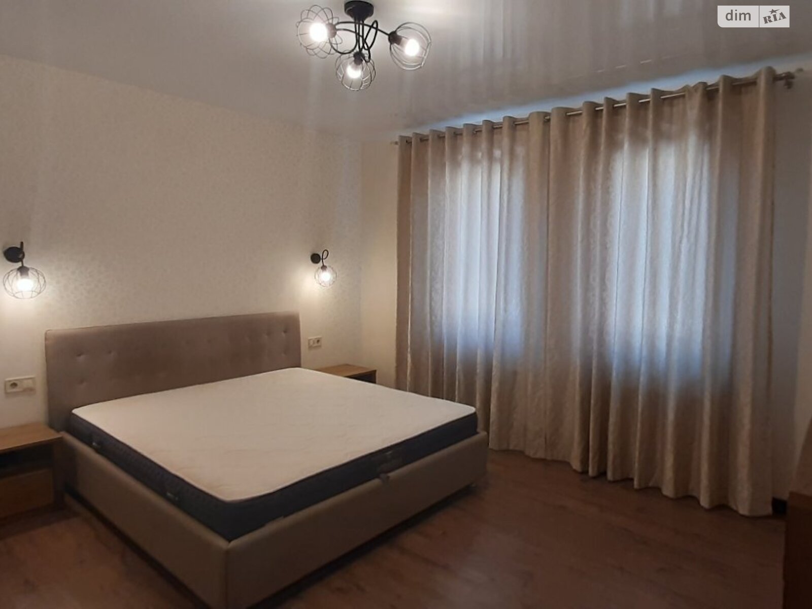 двухэтажный дуплекс, 93.2 кв. м, пеноблок. Продажа в Броварах район Сады фото 1 двухэтажный дуплекс, 93.2 кв. м, пеноблок. Продажа в Броварах район Сады фото 1