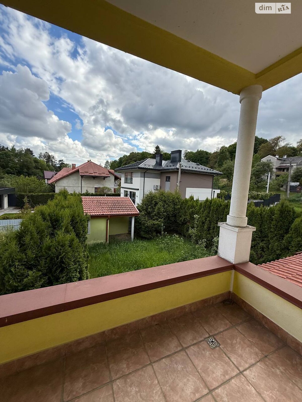 двухэтажный дуплекс, 198 кв. м, кирпич. Продажа в Брюховичах фото 1 двухэтажный дуплекс, 198 кв. м, кирпич. Продажа в Брюховичах фото 1