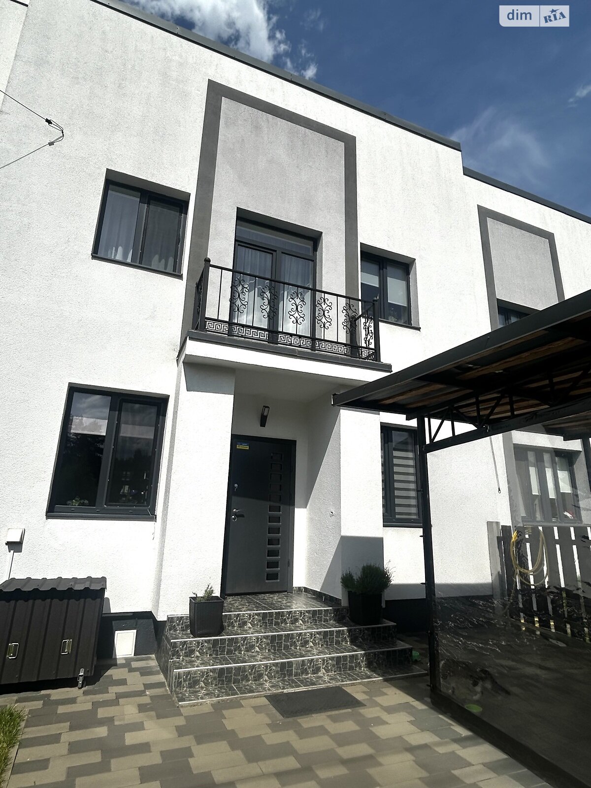 двоповерховий дуплекс, 120 кв. м, цегла. Продаж у Брюховичах фото 1 двоповерховий дуплекс, 120 кв. м, цегла. Продаж у Брюховичах фото 1