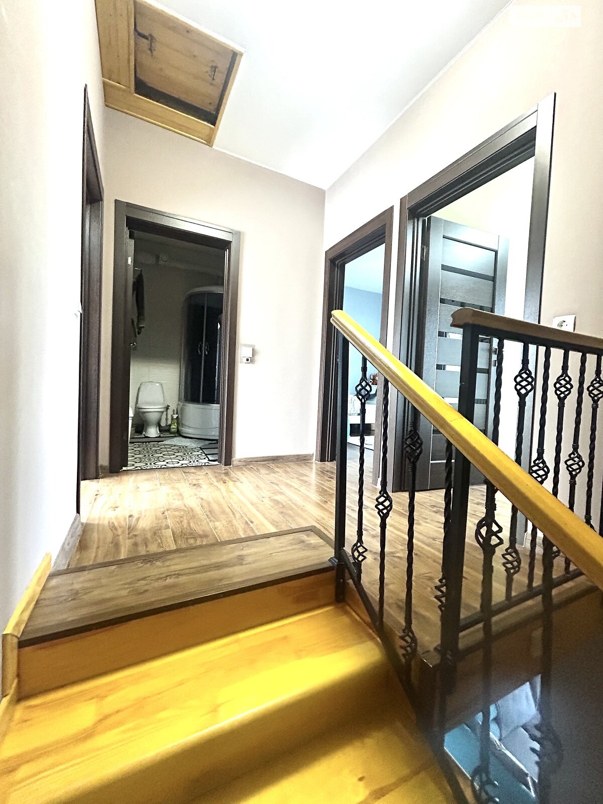 двоповерховий дуплекс, 120 кв. м, цегла. Продаж у Брюховичах фото 1 двоповерховий дуплекс, 120 кв. м, цегла. Продаж у Брюховичах фото 1