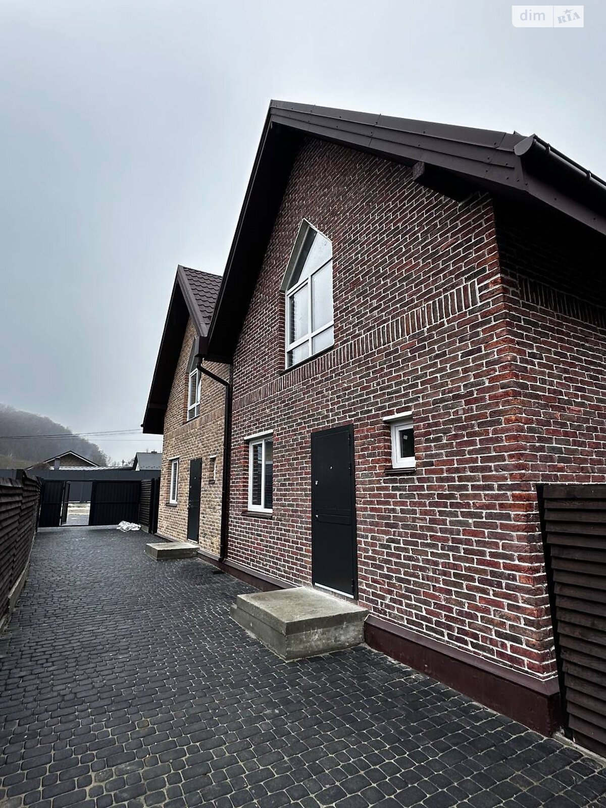 двоповерховий дуплекс, 105 кв. м, цегла. Продаж в Брюховичах, район Шевченківський фото 1