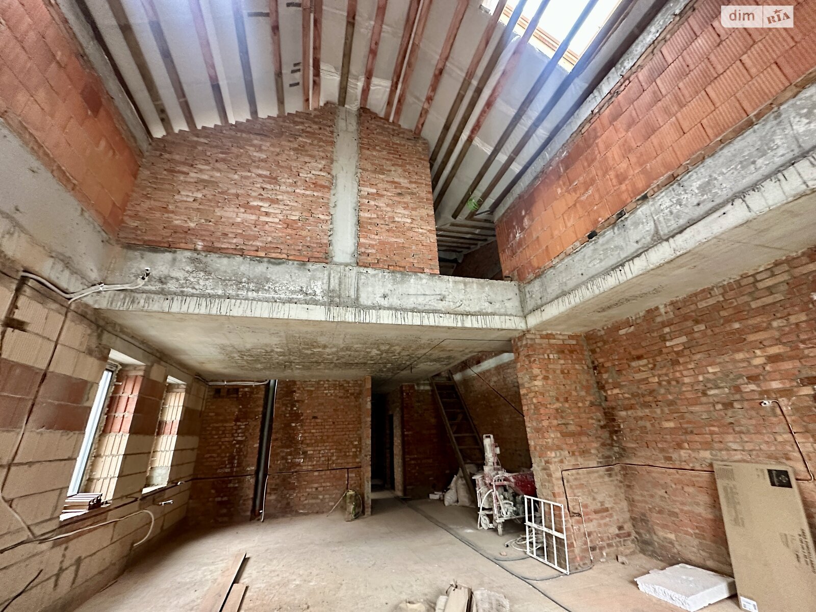 двухэтажный дуплекс, 147 кв. м, кирпич. Продажа в Буче район Буча фото 1 двухэтажный дуплекс, 147 кв. м, кирпич. Продажа в Буче район Буча фото 1