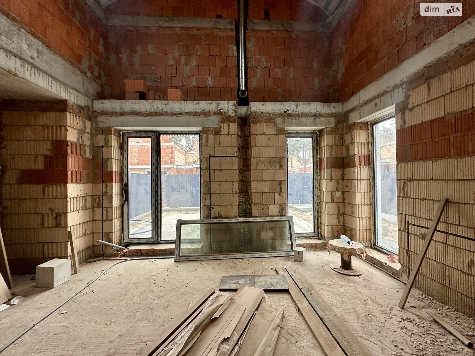 двухэтажный дуплекс, 147 кв. м, кирпич. Продажа в Буче район Буча фото 1 двухэтажный дуплекс, 147 кв. м, кирпич. Продажа в Буче район Буча фото 1