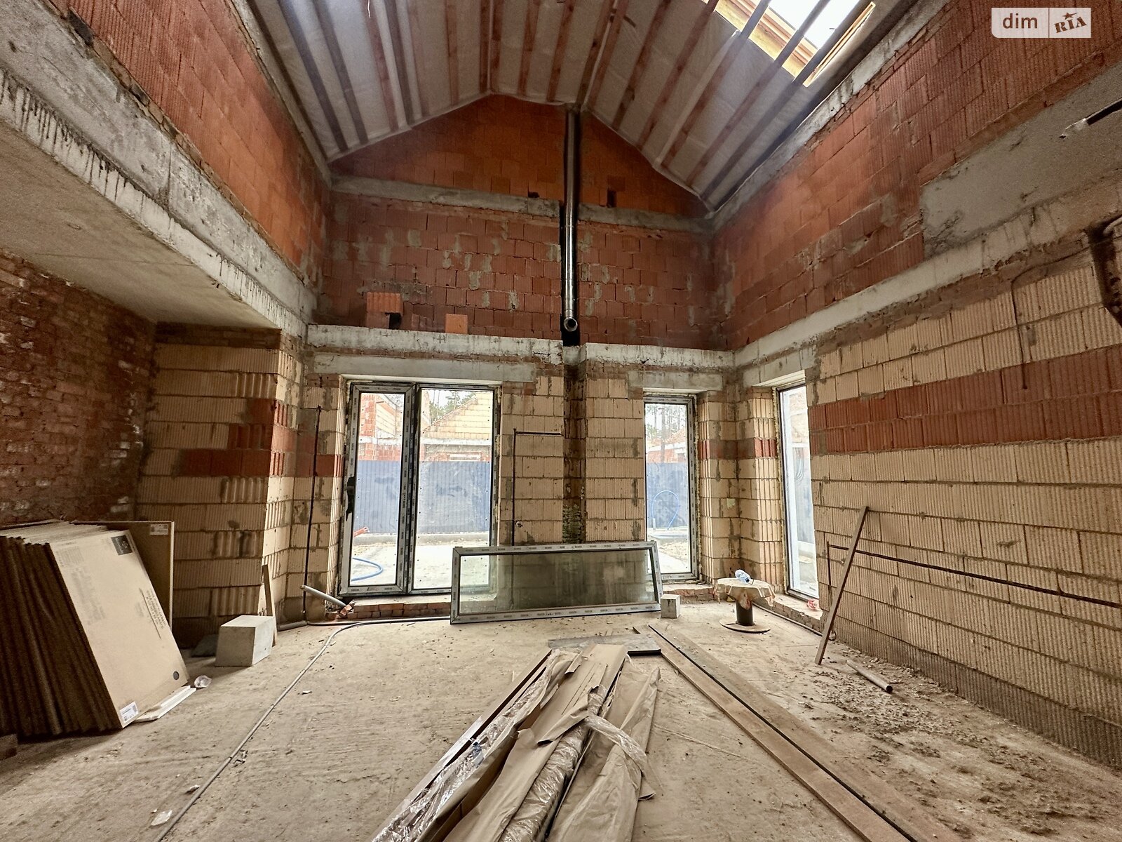 двухэтажный дуплекс, 147 кв. м, кирпич. Продажа в Буче район Буча фото 1 двухэтажный дуплекс, 147 кв. м, кирпич. Продажа в Буче район Буча фото 1