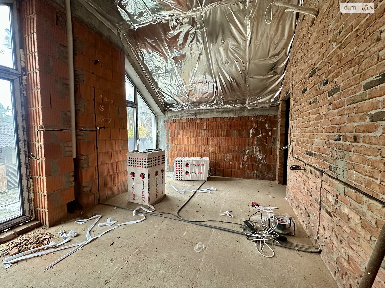 двухэтажный дуплекс, 147 кв. м, кирпич. Продажа в Буче район Буча фото 1 двухэтажный дуплекс, 147 кв. м, кирпич. Продажа в Буче район Буча фото 1