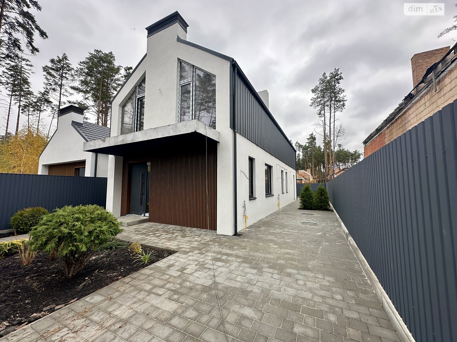 двухэтажный дуплекс, 147 кв. м, кирпич. Продажа в Буче район Буча фото 1 двухэтажный дуплекс, 147 кв. м, кирпич. Продажа в Буче район Буча фото 1