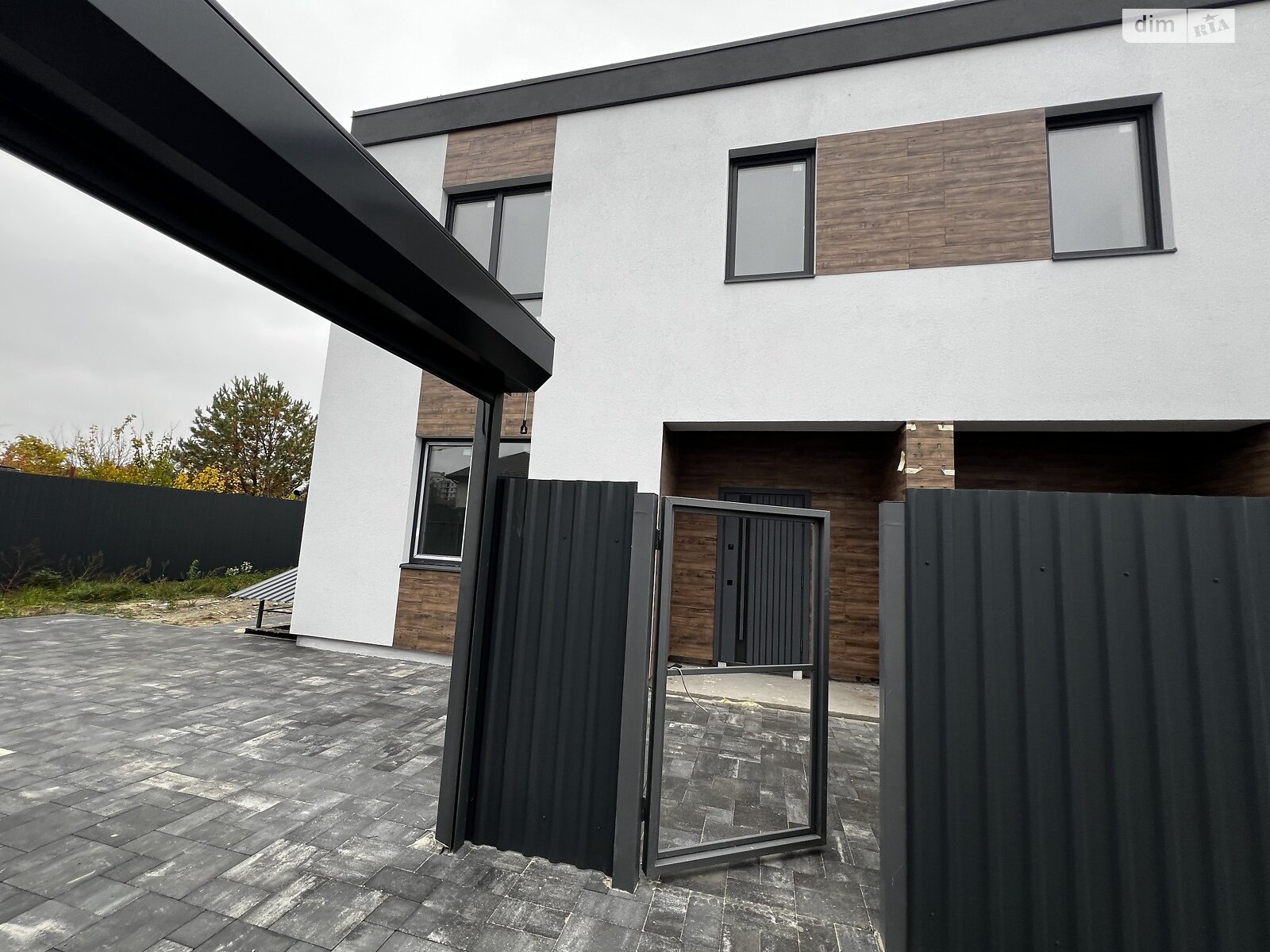 двоповерховий дуплекс, 137 кв. м, цегла. Продаж в Бучі, район Буча фото 1 двоповерховий дуплекс, 137 кв. м, цегла. Продаж в Бучі, район Буча фото 1