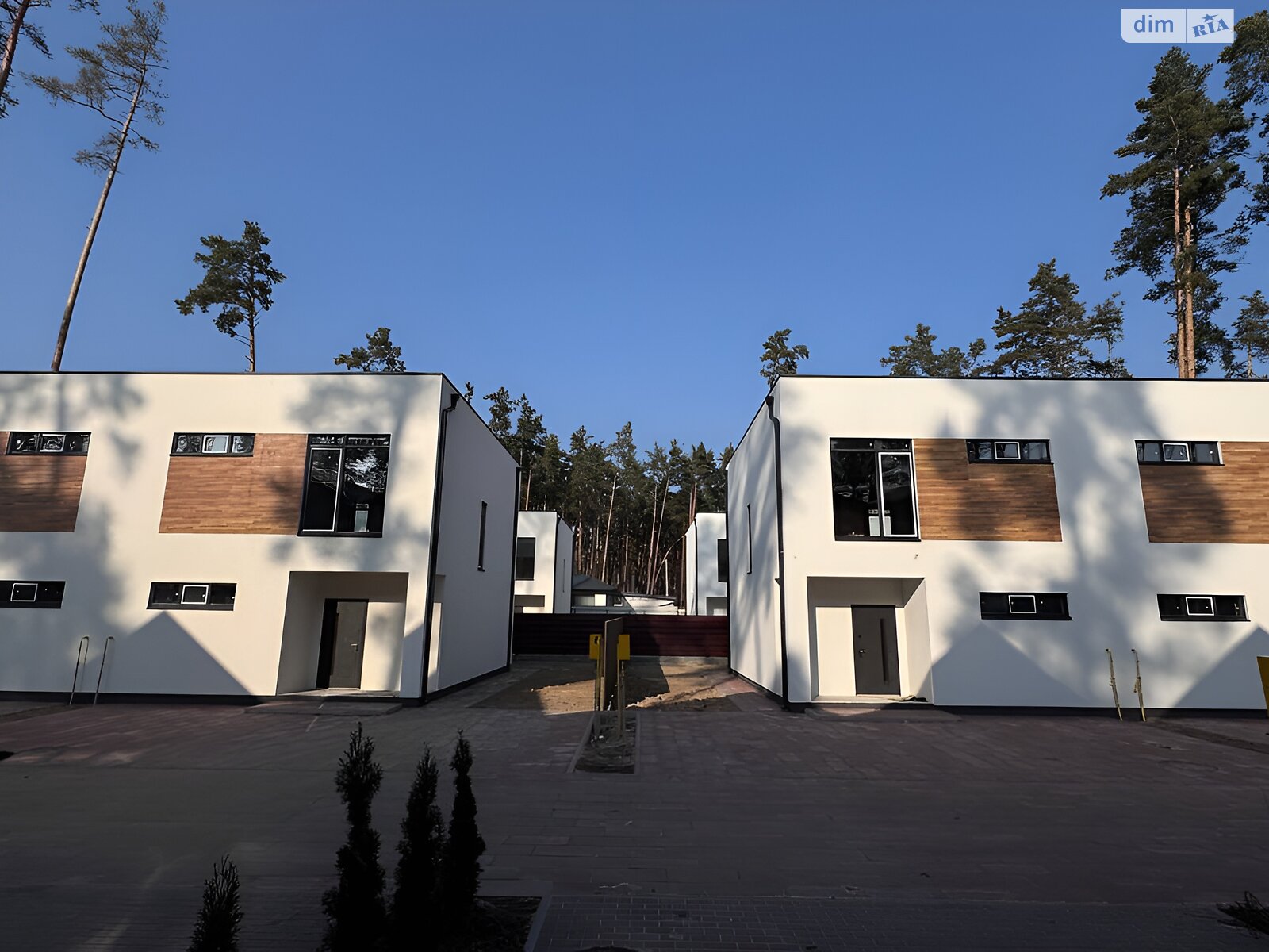двоповерховий дуплекс, 130 кв. м, цегла. Продаж в Бучі, район Буча фото 1 двоповерховий дуплекс, 130 кв. м, цегла. Продаж в Бучі, район Буча фото 1