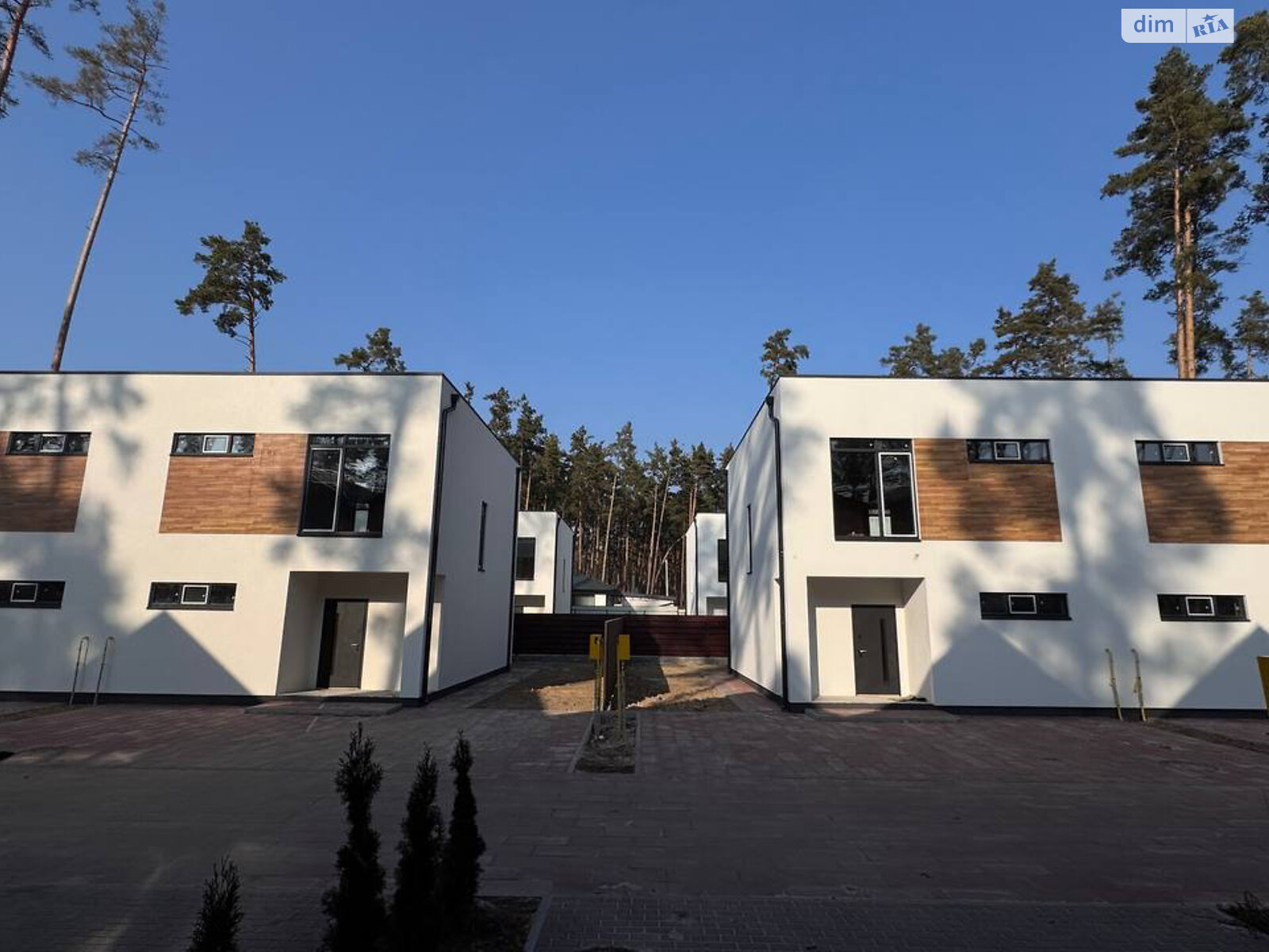 двухэтажный дуплекс, 120 кв. м, кирпич. Продажа в Буче район Буча фото 1