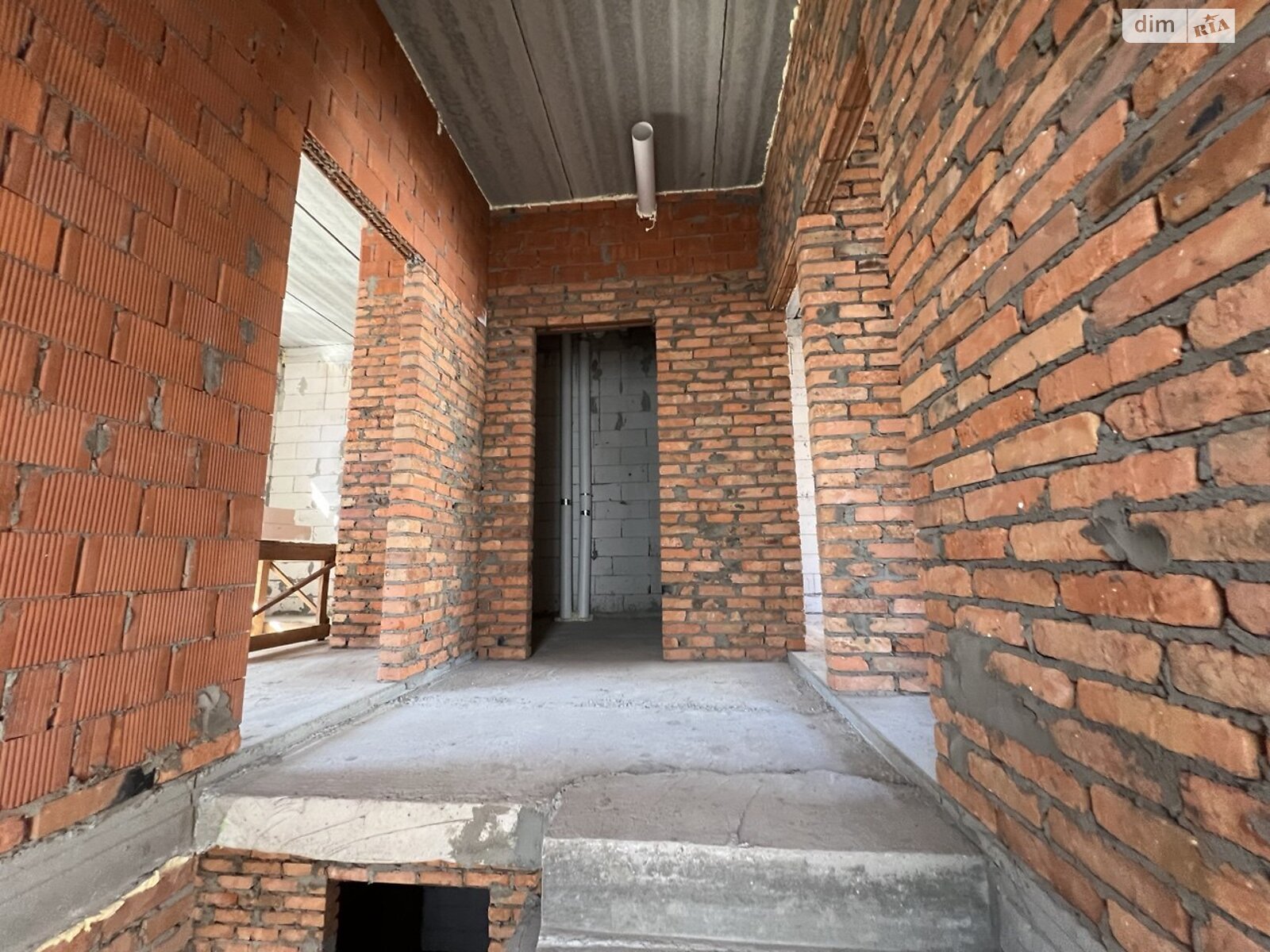 двухэтажный дуплекс, 120 кв. м, кирпич. Продажа в Буче район Буча фото 1