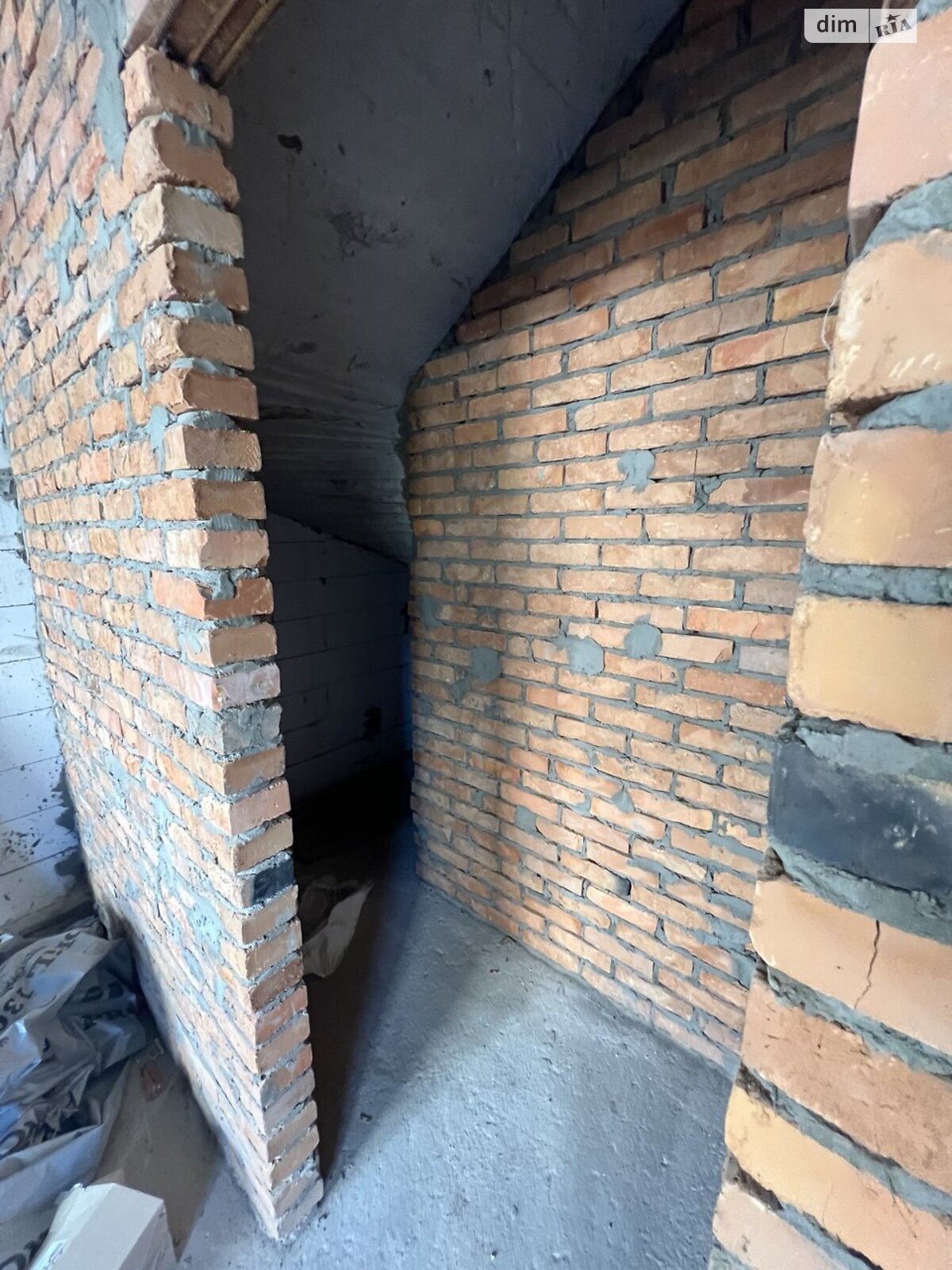 двухэтажный дуплекс, 120 кв. м, кирпич. Продажа в Буче район Буча фото 1