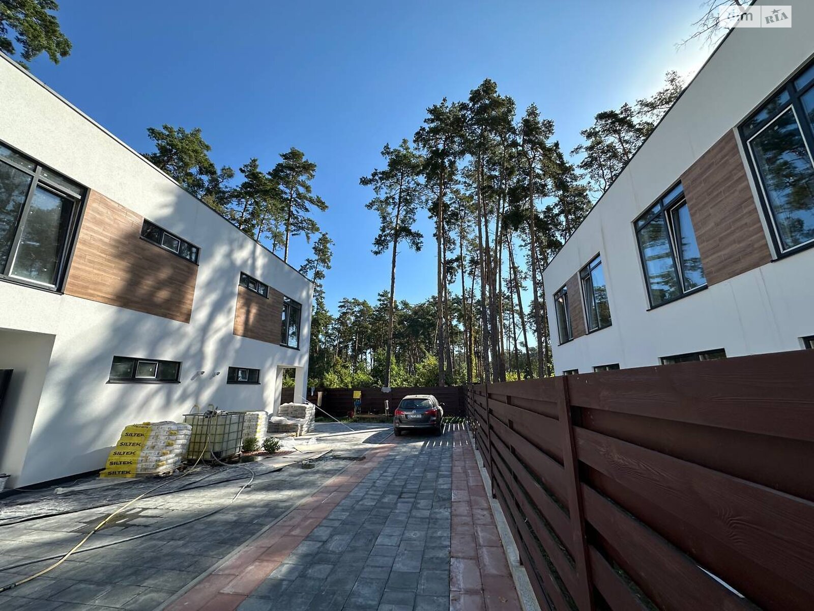 двухэтажный дуплекс, 120 кв. м, кирпич. Продажа в Буче район Буча фото 1