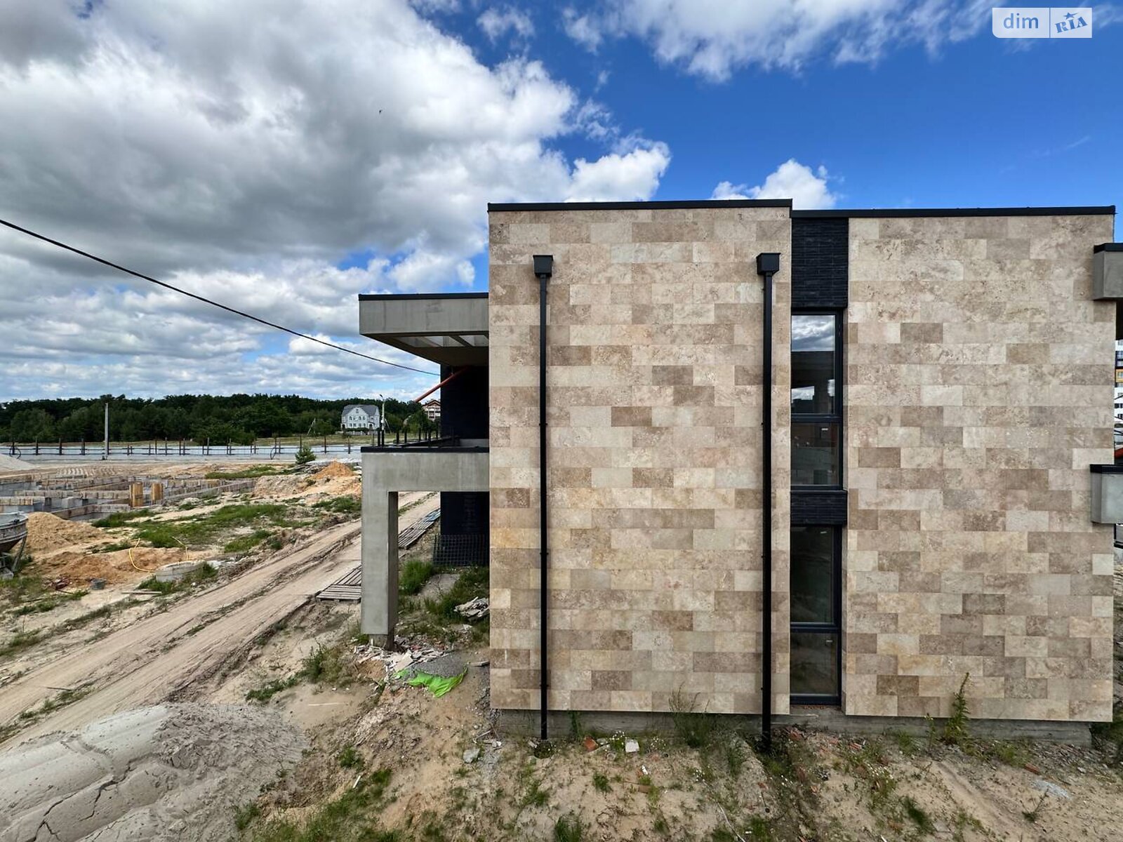 двухэтажный дуплекс, 166 кв. м, кирпич. Продажа в Буче район Буча фото 1 двухэтажный дуплекс, 166 кв. м, кирпич. Продажа в Буче район Буча фото 1