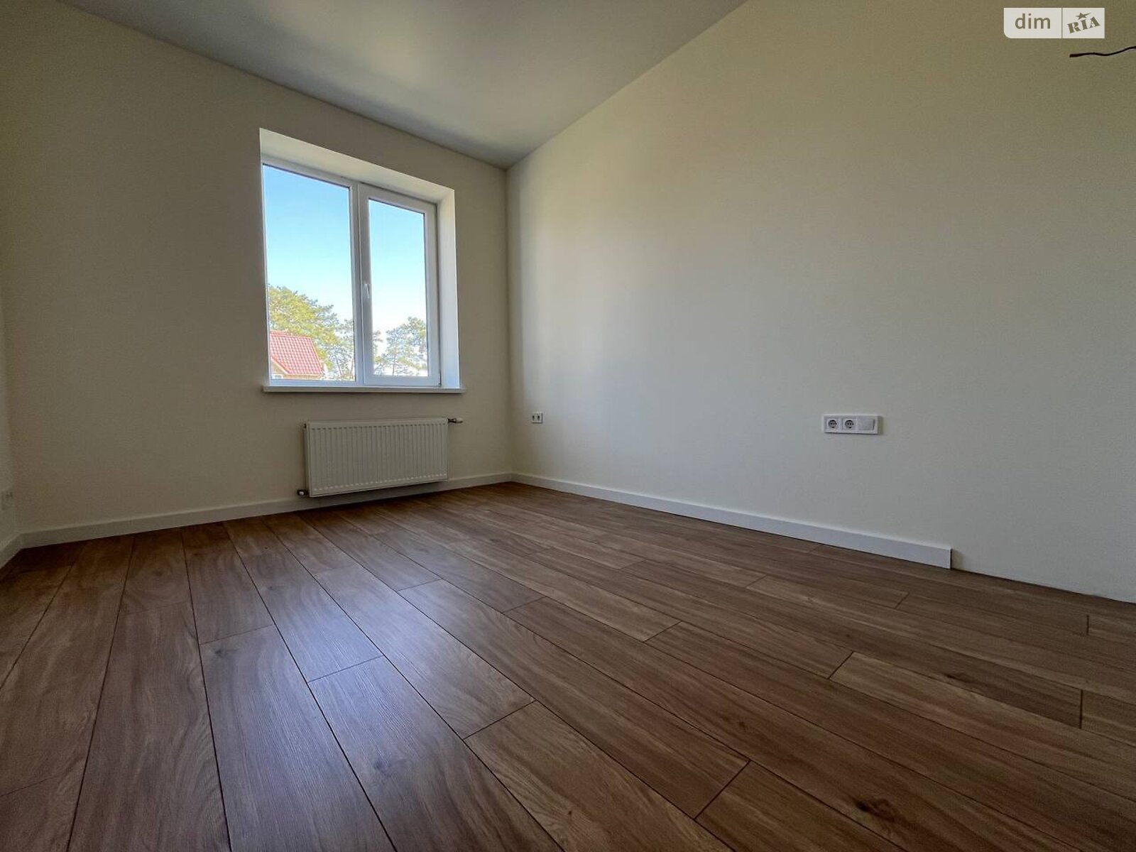 двухэтажный дуплекс, 130 кв. м, керамический кирпич. Продажа в Буче район Буча фото 1 двухэтажный дуплекс, 130 кв. м, керамический кирпич. Продажа в Буче район Буча фото 1