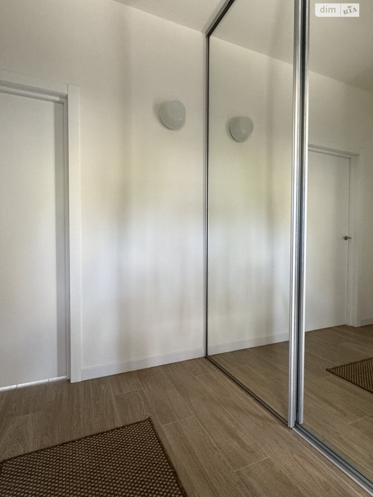 двоповерховий дуплекс, 110 кв. м, цегла. Продаж в Бучі, район Буча фото 1 двоповерховий дуплекс, 110 кв. м, цегла. Продаж в Бучі, район Буча фото 1
