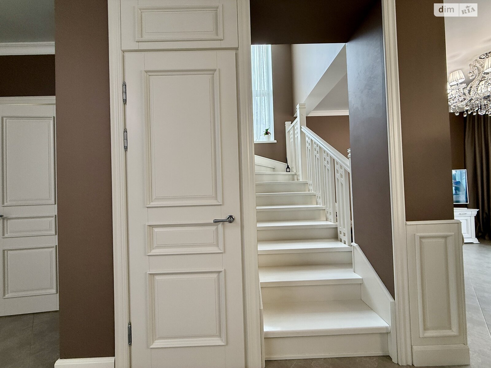 трехэтажный дуплекс, 149 кв. м, кирпич. Продажа в Буче район Буча фото 1 трехэтажный дуплекс, 149 кв. м, кирпич. Продажа в Буче район Буча фото 1