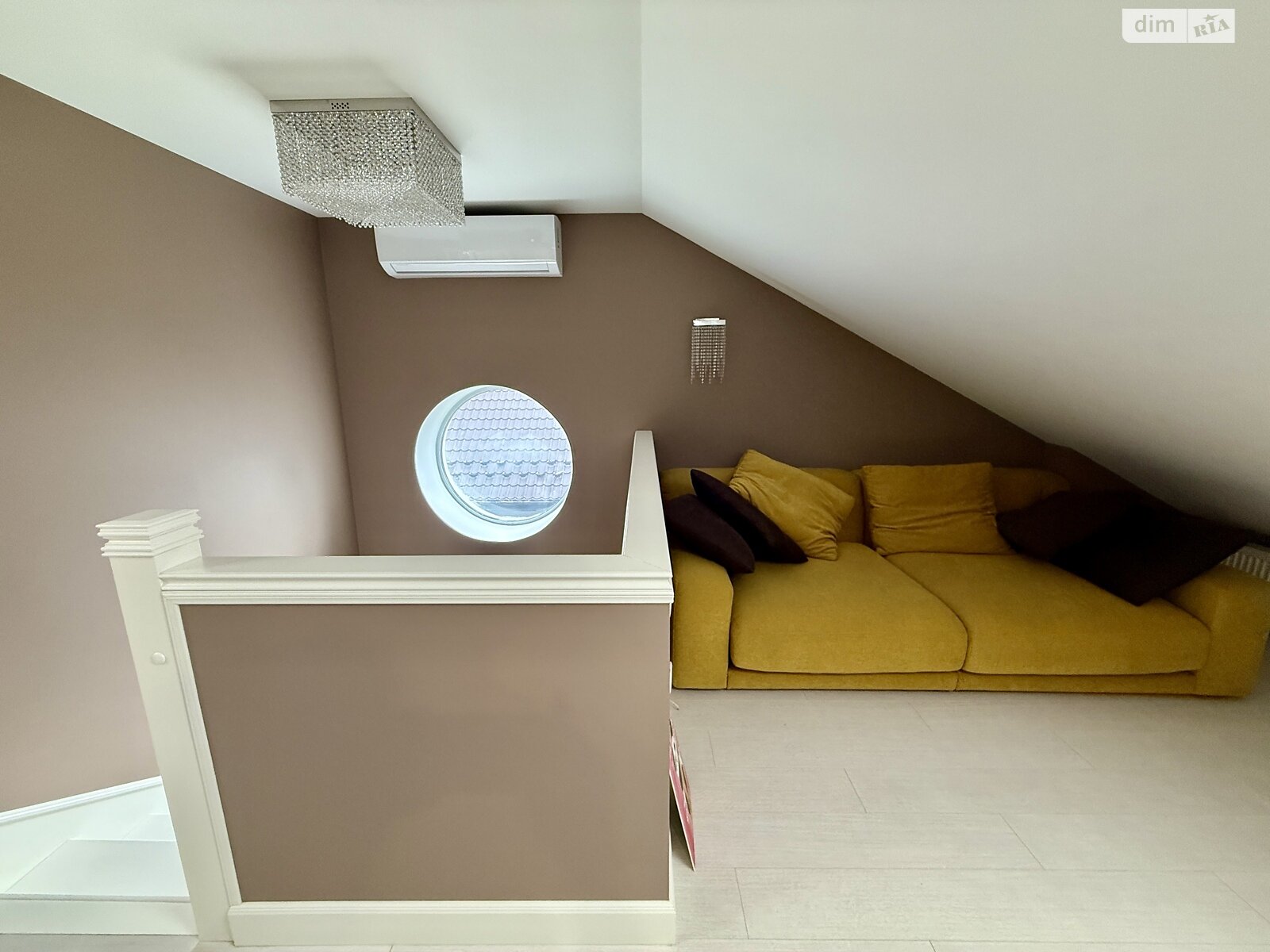 трехэтажный дуплекс, 149 кв. м, кирпич. Продажа в Буче район Буча фото 1 трехэтажный дуплекс, 149 кв. м, кирпич. Продажа в Буче район Буча фото 1