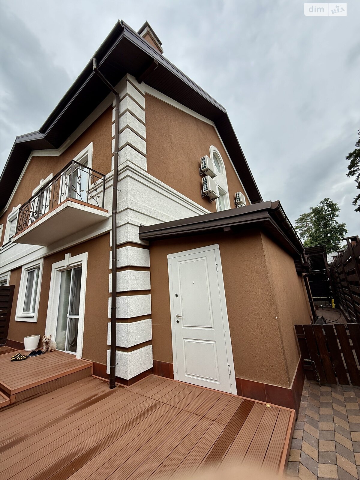 трехэтажный дуплекс, 149 кв. м, кирпич. Продажа в Буче район Буча фото 1 трехэтажный дуплекс, 149 кв. м, кирпич. Продажа в Буче район Буча фото 1