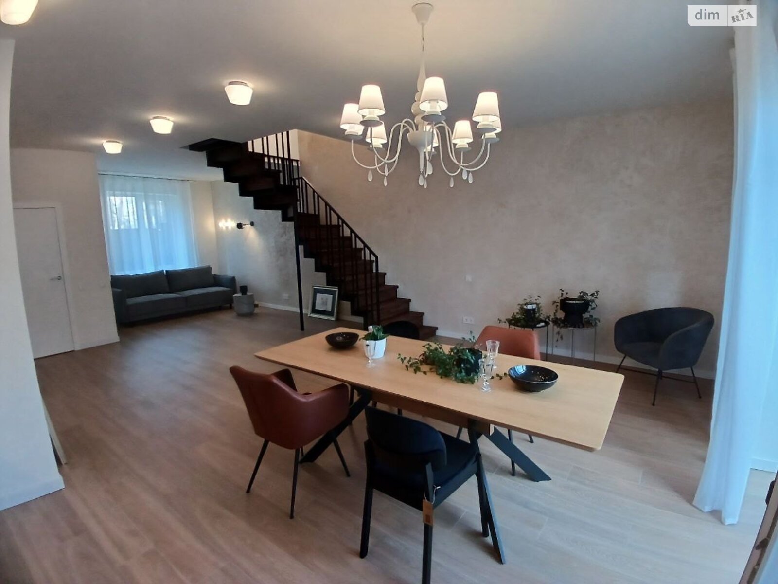 двухэтажный дуплекс, 111.8 кв. м, кирпич. Продажа в Буче район Буча фото 1 двухэтажный дуплекс, 111.8 кв. м, кирпич. Продажа в Буче район Буча фото 1