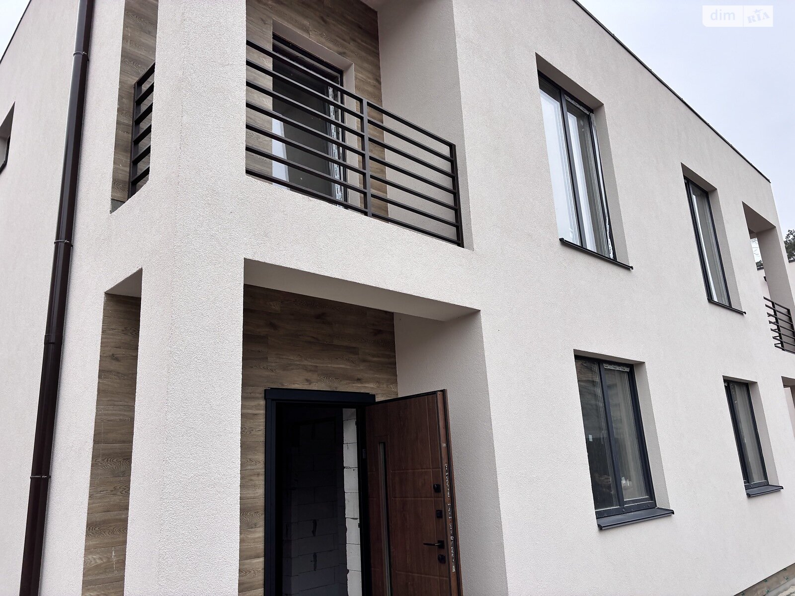 двухэтажный дуплекс, 110 кв. м, кирпич. Продажа в Буче район Буча фото 1